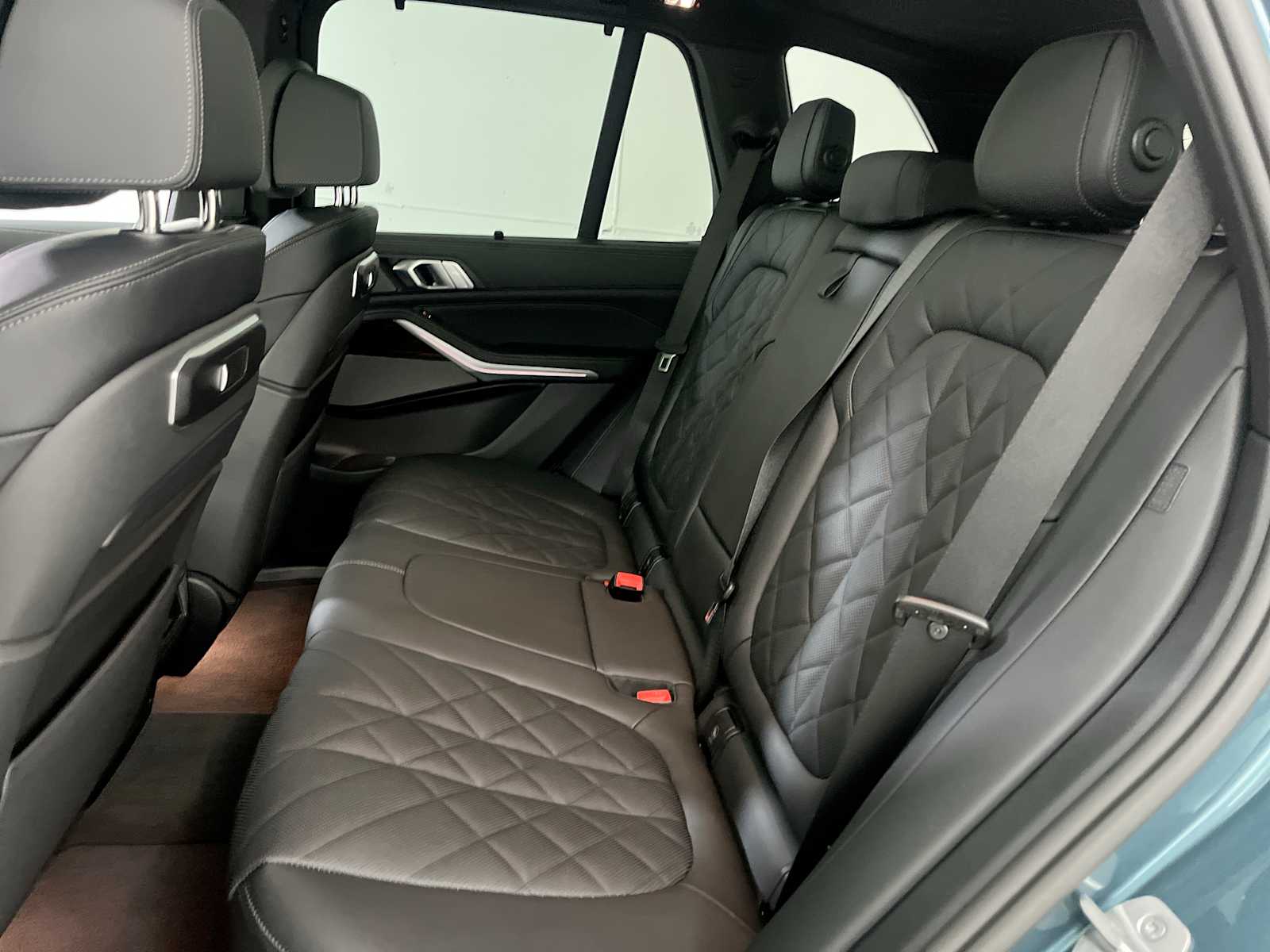 Thumbnail: 2026 BMW X5 - 25