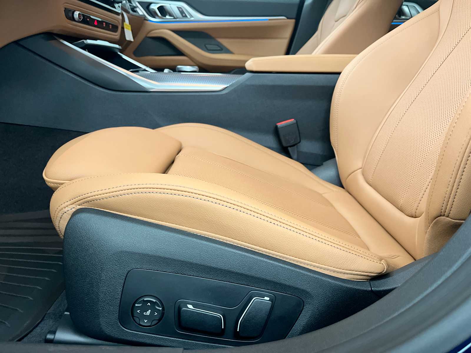 Thumbnail: 2026 BMW i4 - 20