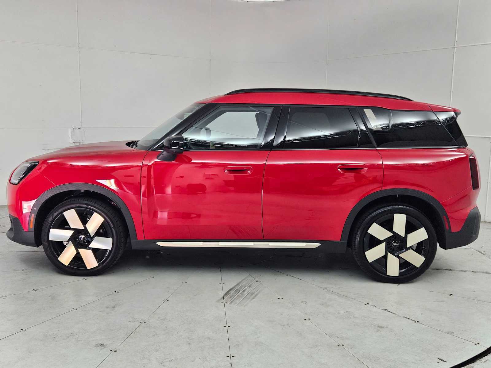 Thumbnail: 2025 MINI Cooper Countryman - 3