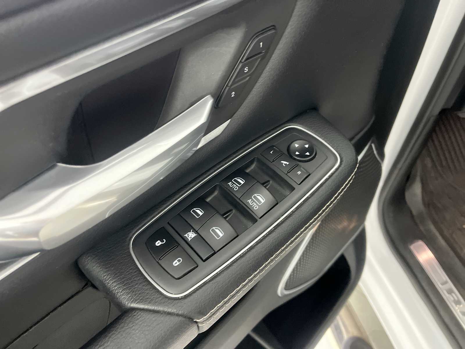 Thumbnail: 2021 RAM 1500 - 15