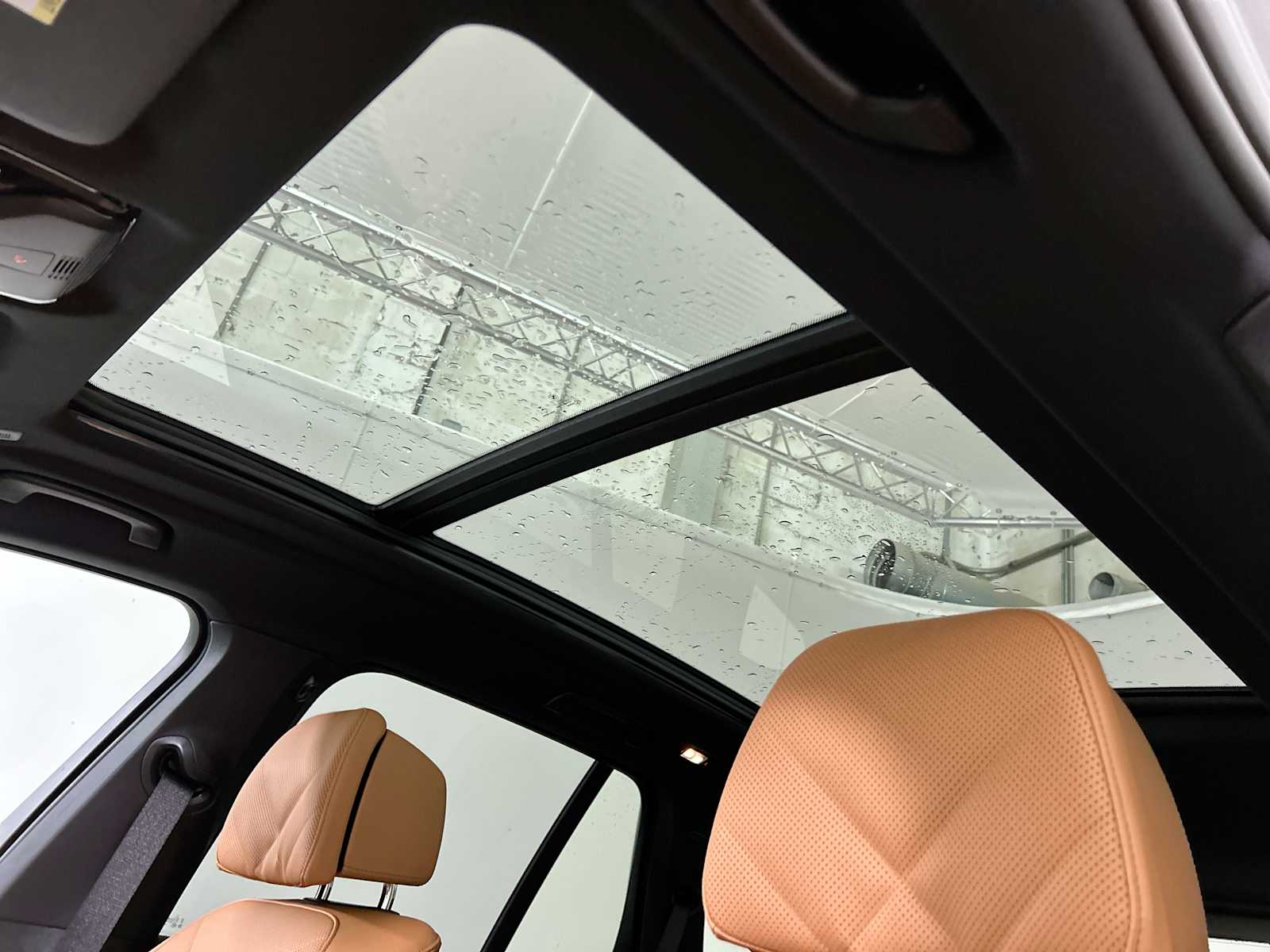 Thumbnail: 2026 BMW X5 - 16