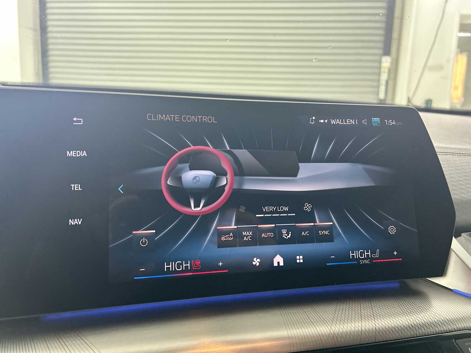 Thumbnail: 2025 BMW X2 - 17