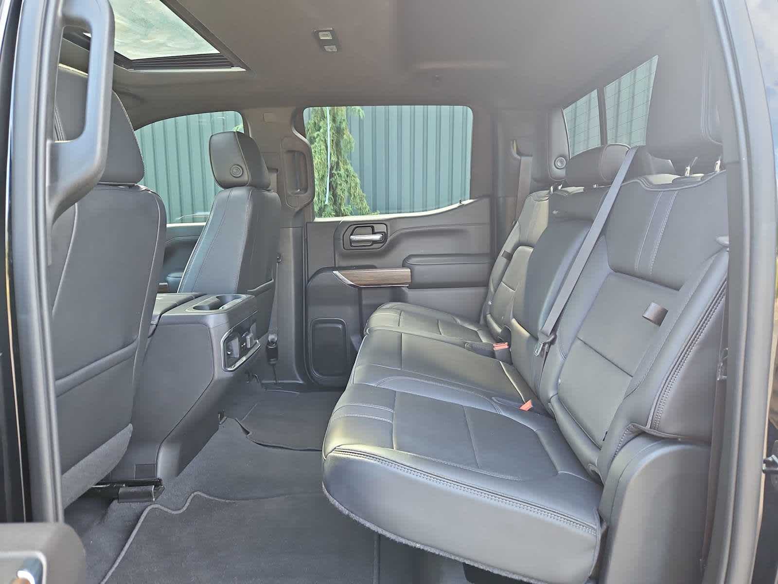 Thumbnail: 2022 Chevrolet Silverado 1500 - 18