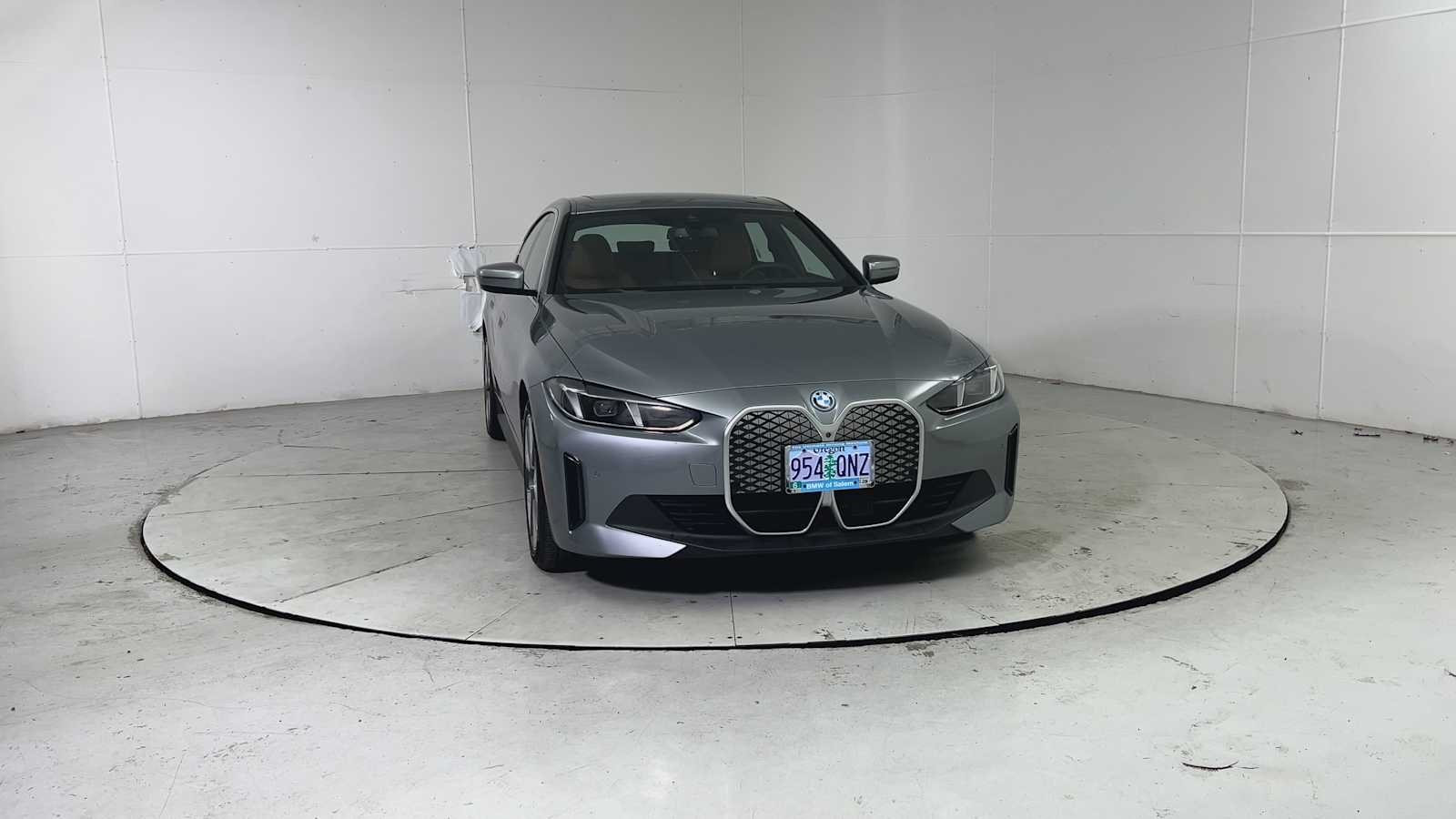 Thumbnail: 2025 BMW i4 - 7