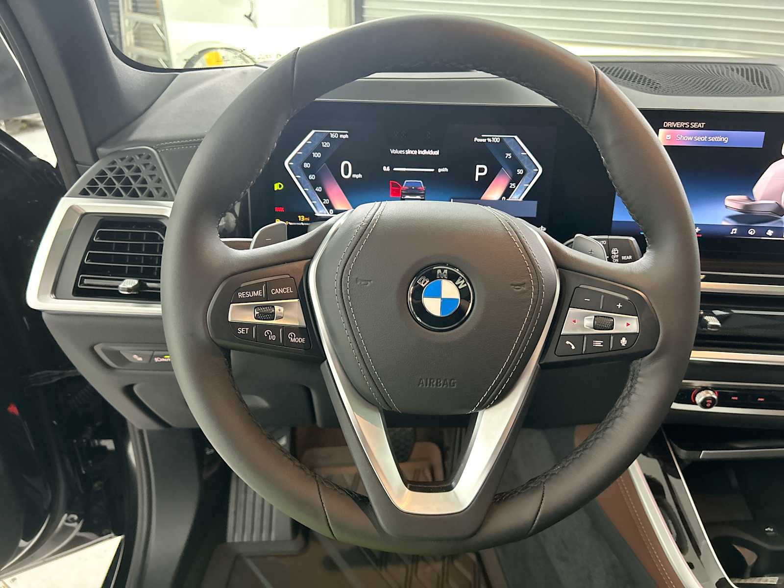 Thumbnail: 2026 BMW X5 - 11