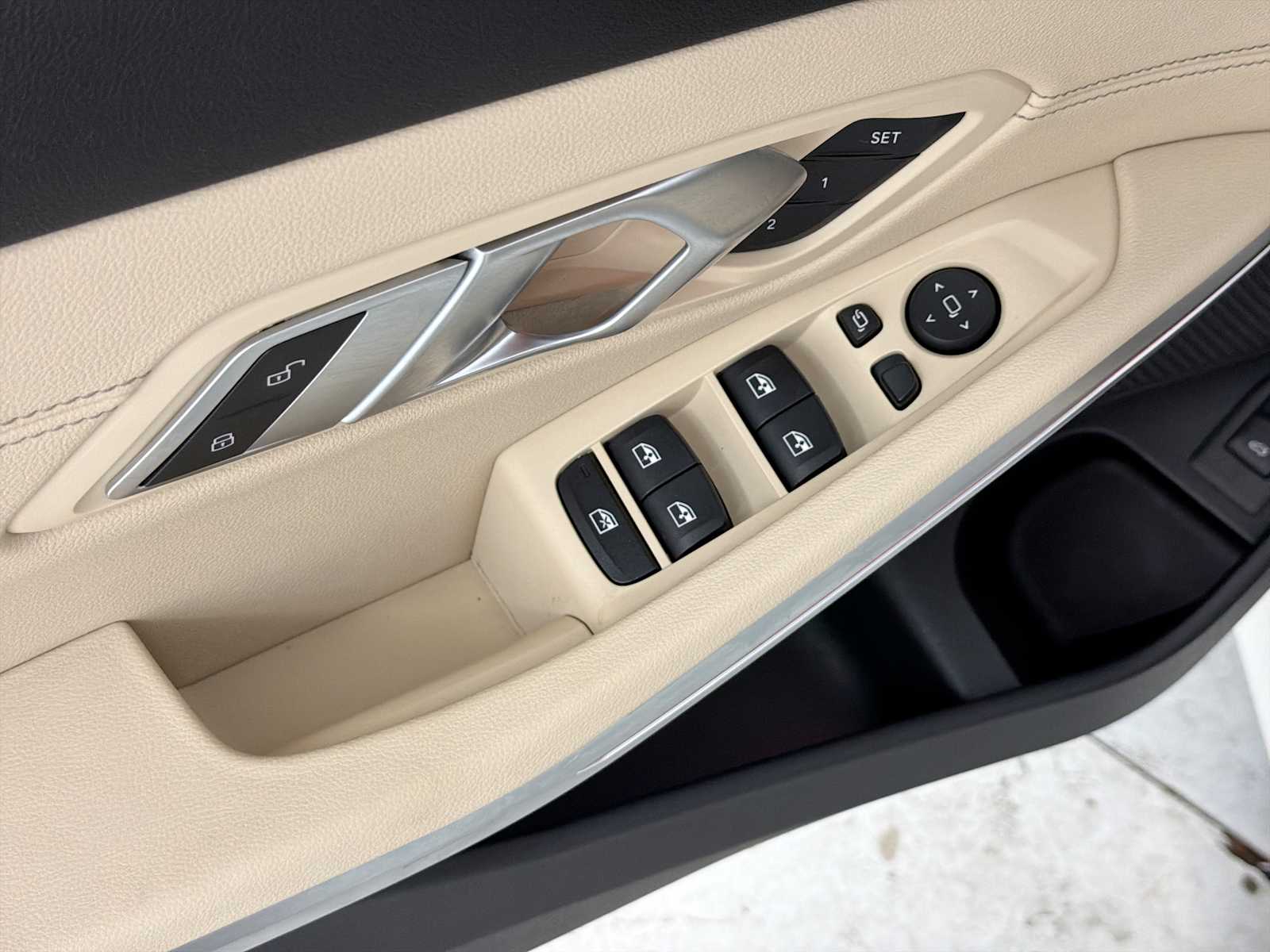 Thumbnail: 2019 BMW 3 Series - 15