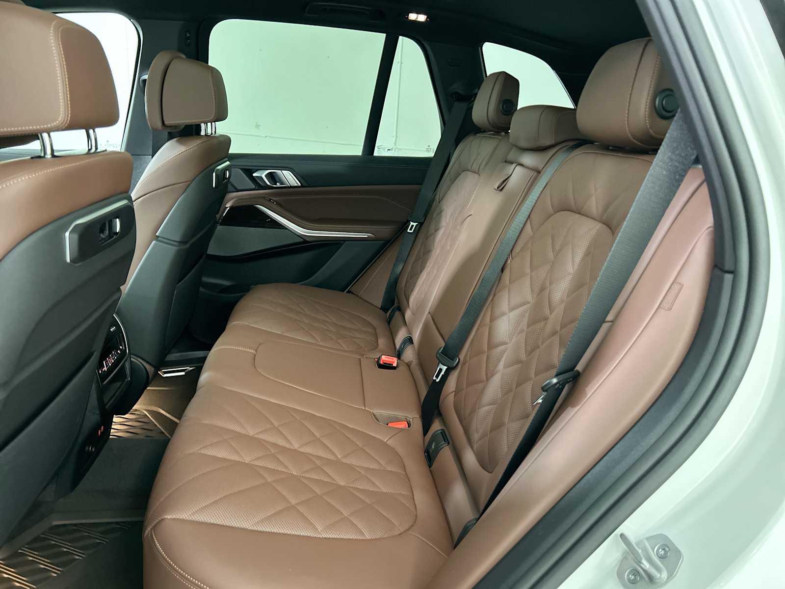 Thumbnail: 2026 BMW X5 - 25