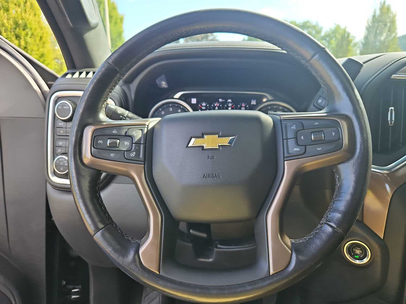 Thumbnail: 2022 Chevrolet Silverado 1500 - 21