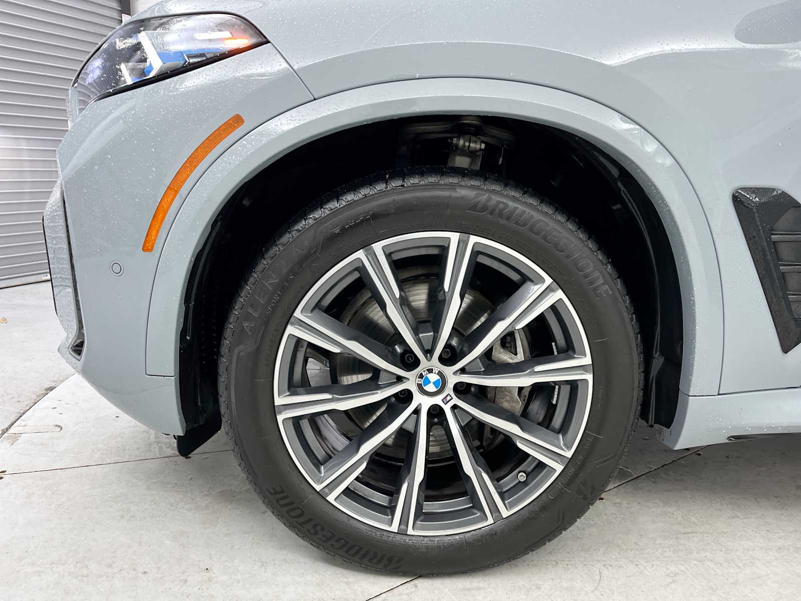 Thumbnail: 2026 BMW X5 - 19