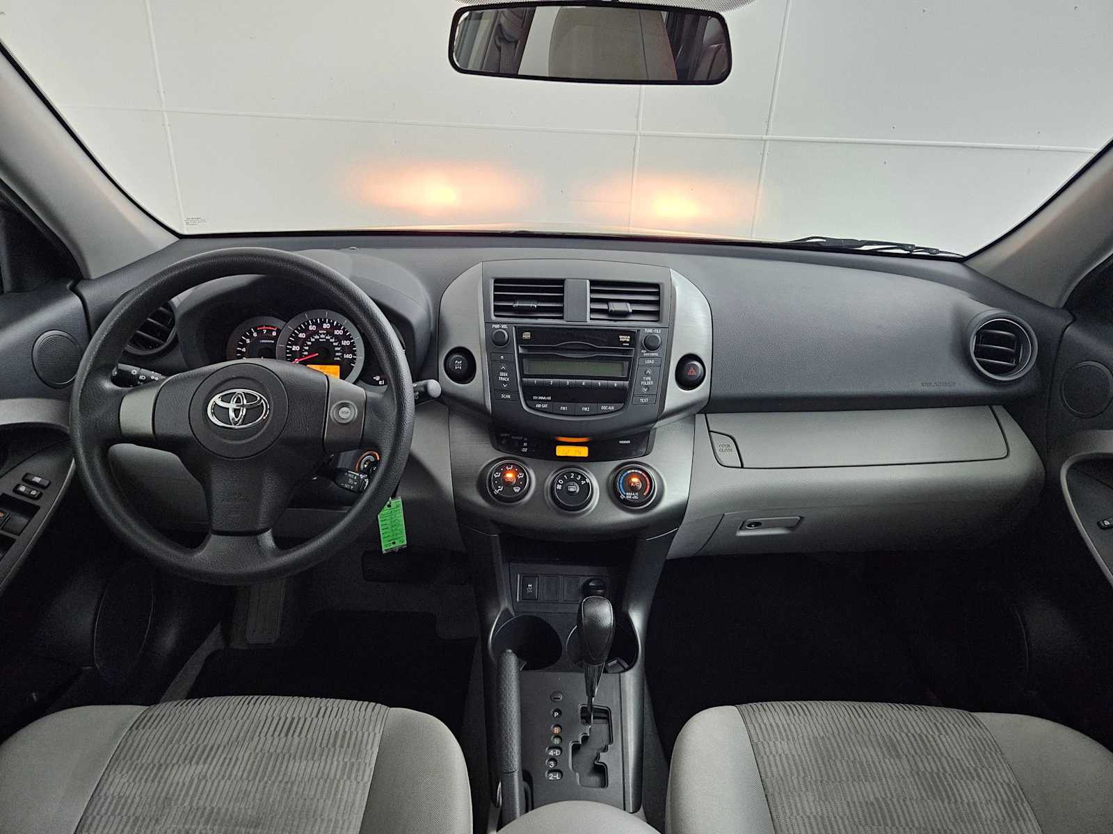 Thumbnail: 2011 Toyota RAV4 - 15