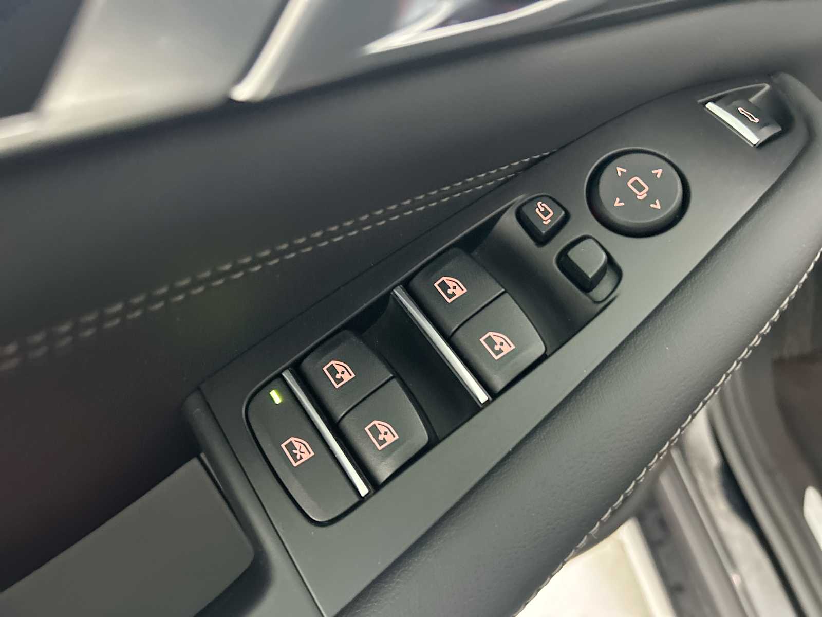 Thumbnail: 2023 BMW X5 - 15