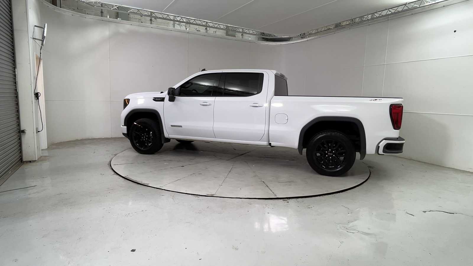 2023 Gmc Sierra 1500 Elevation photo 2