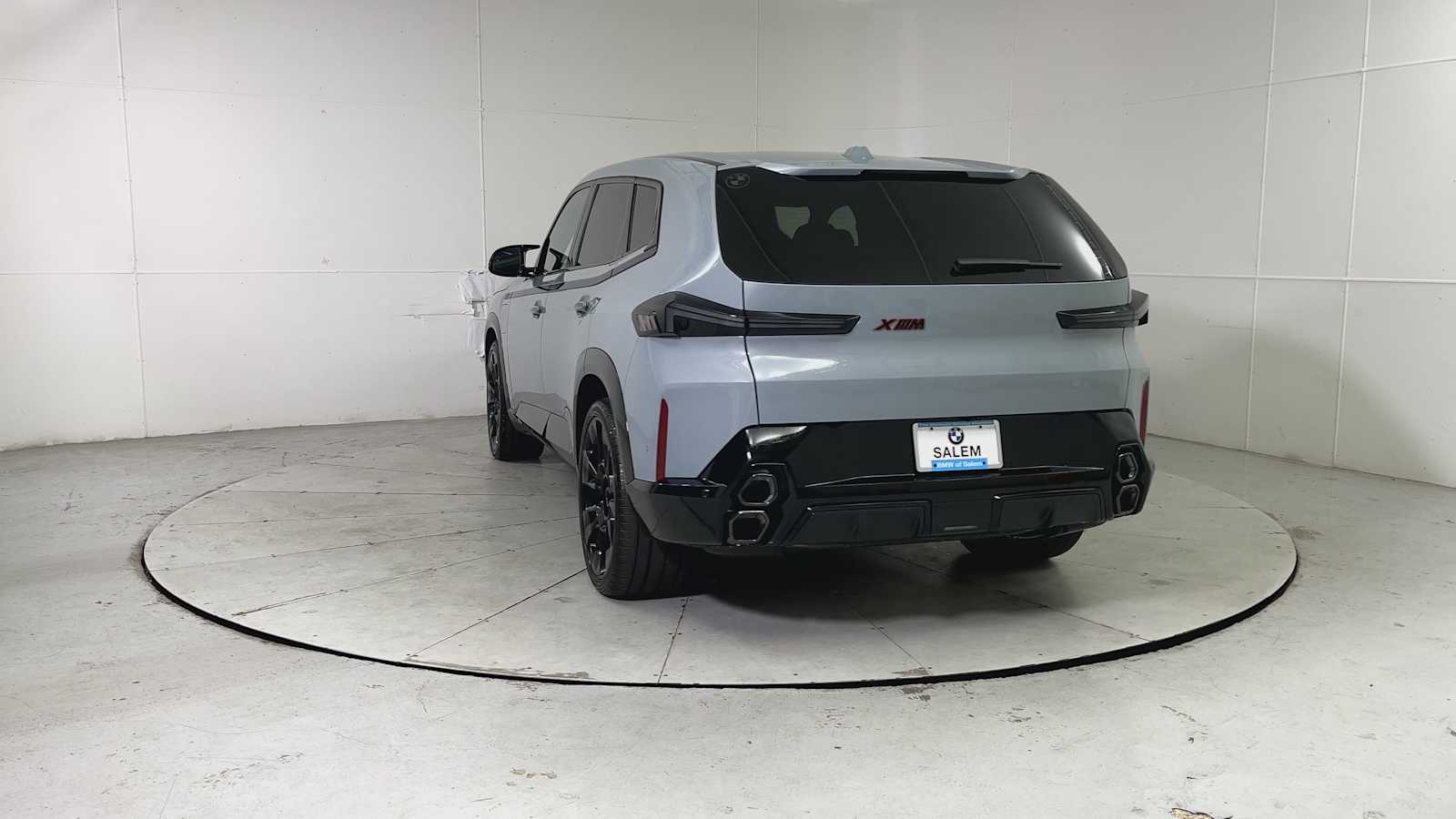 Thumbnail: 2026 BMW XM - 3