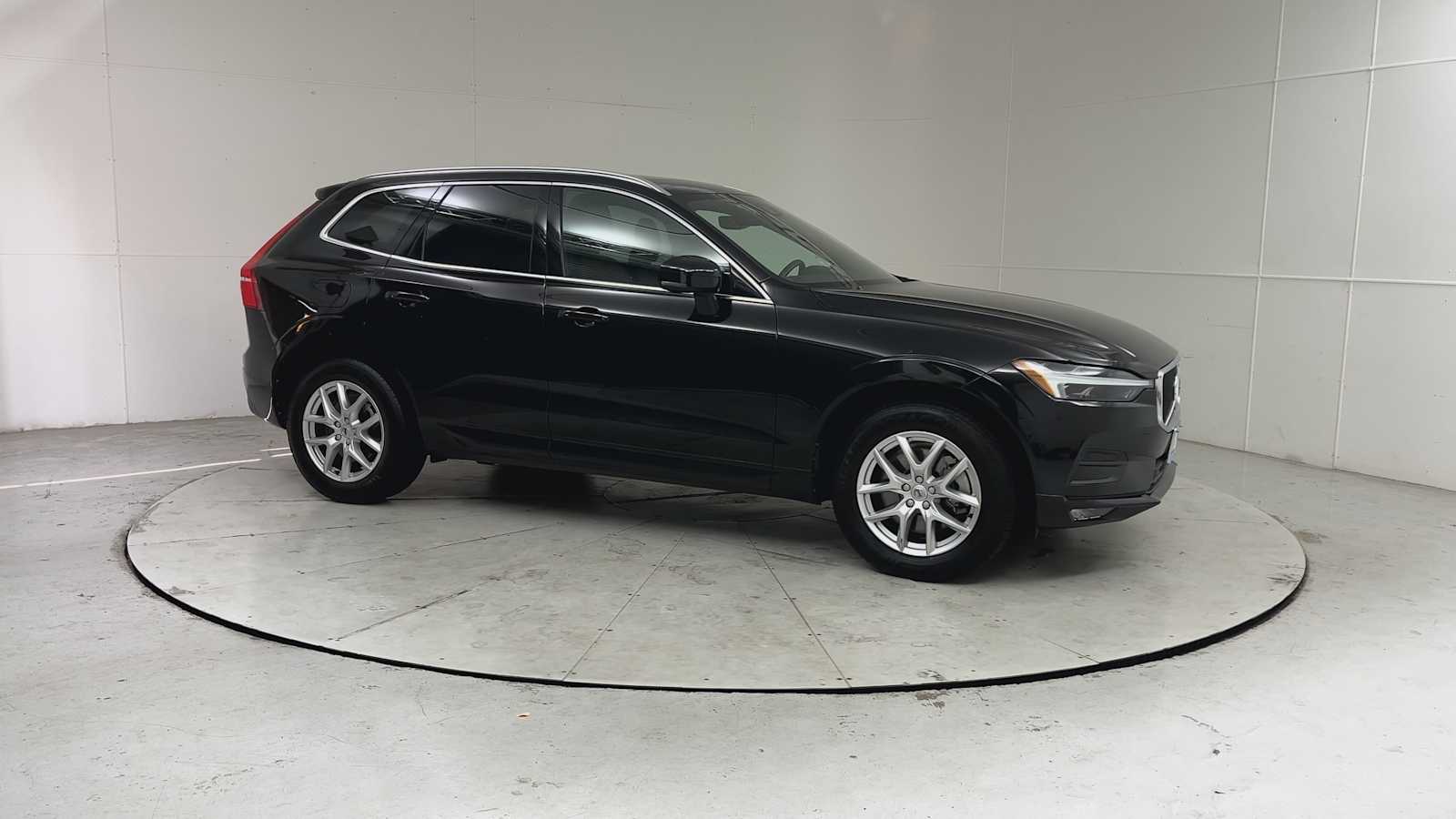 Thumbnail: 2021 Volvo XC60 - 8
