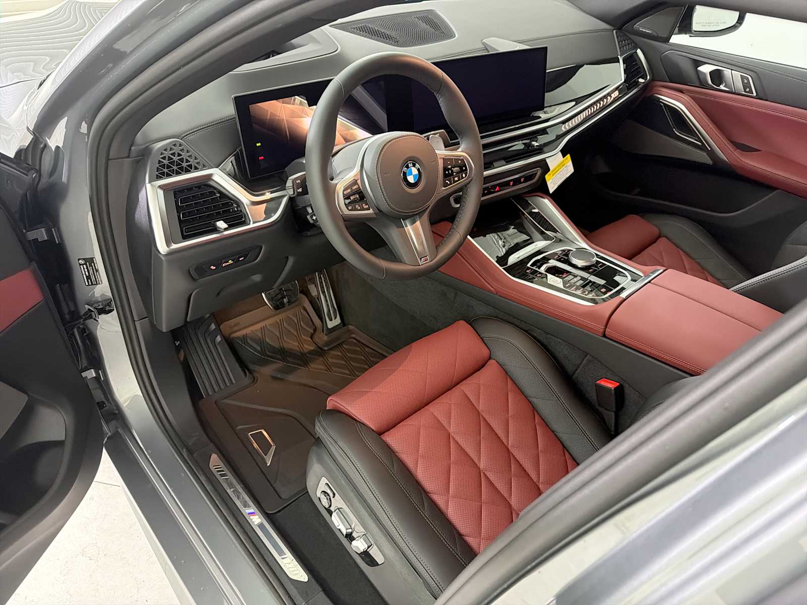 Thumbnail: 2026 BMW X6 - 11