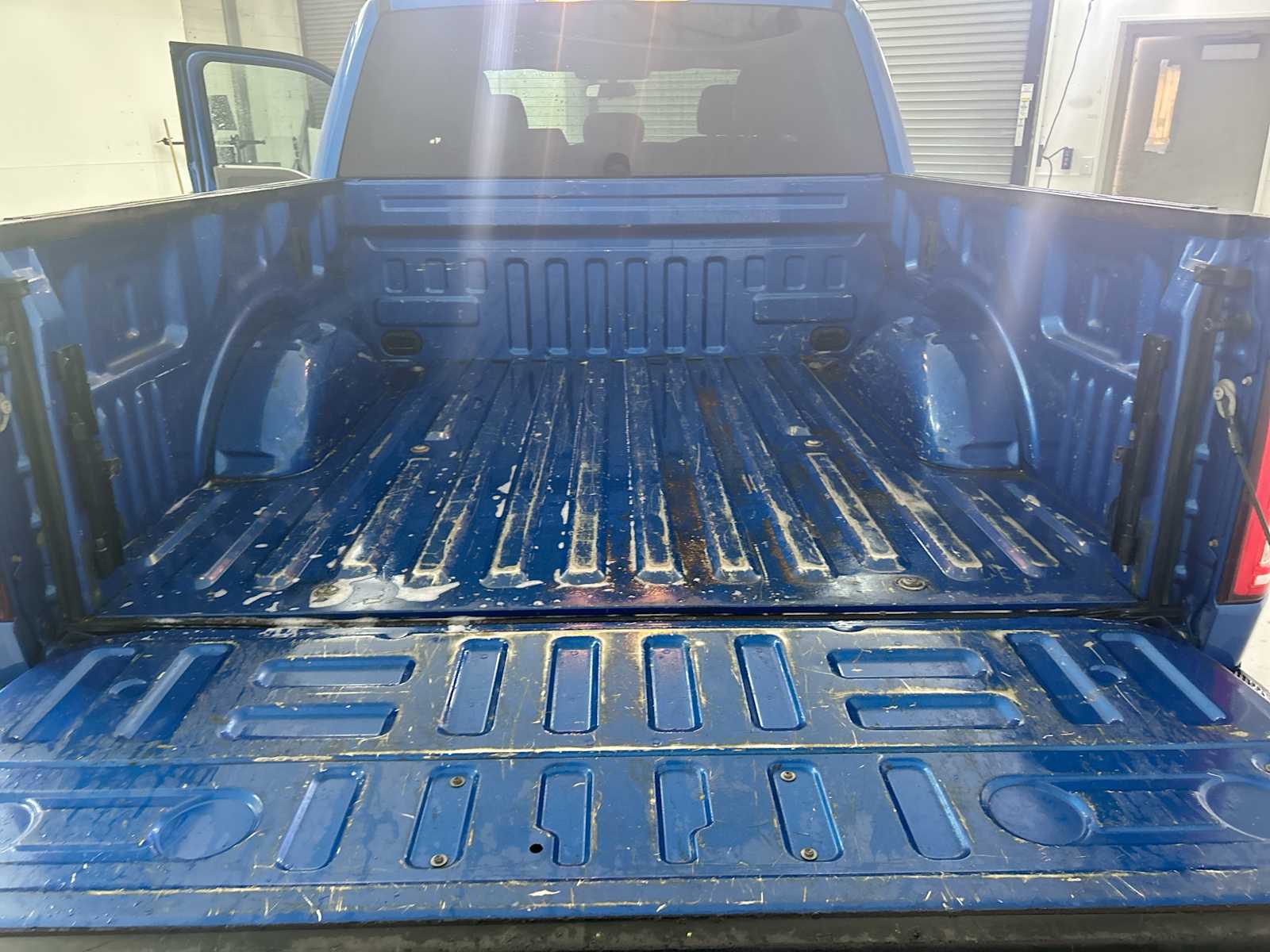 Thumbnail: 2015 Ford F-150 - 19