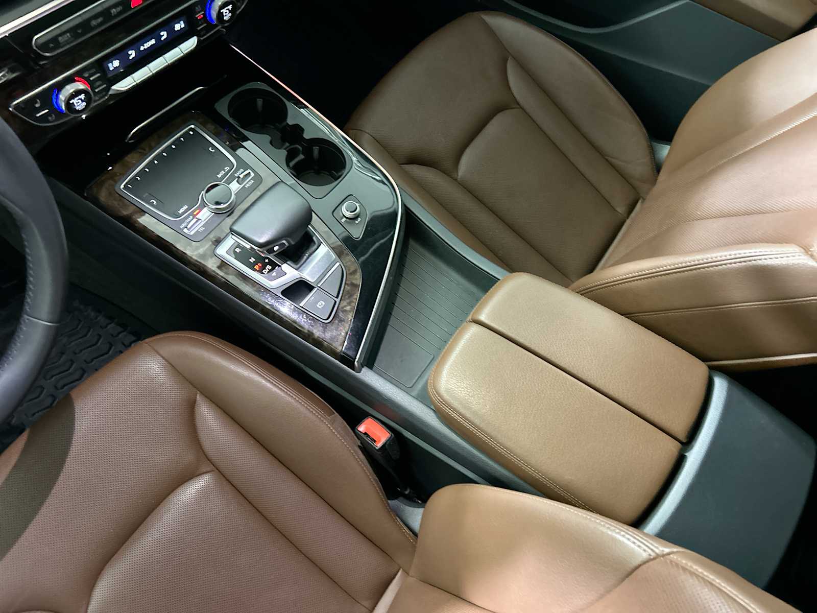 Thumbnail: 2018 Audi Q7 - 23