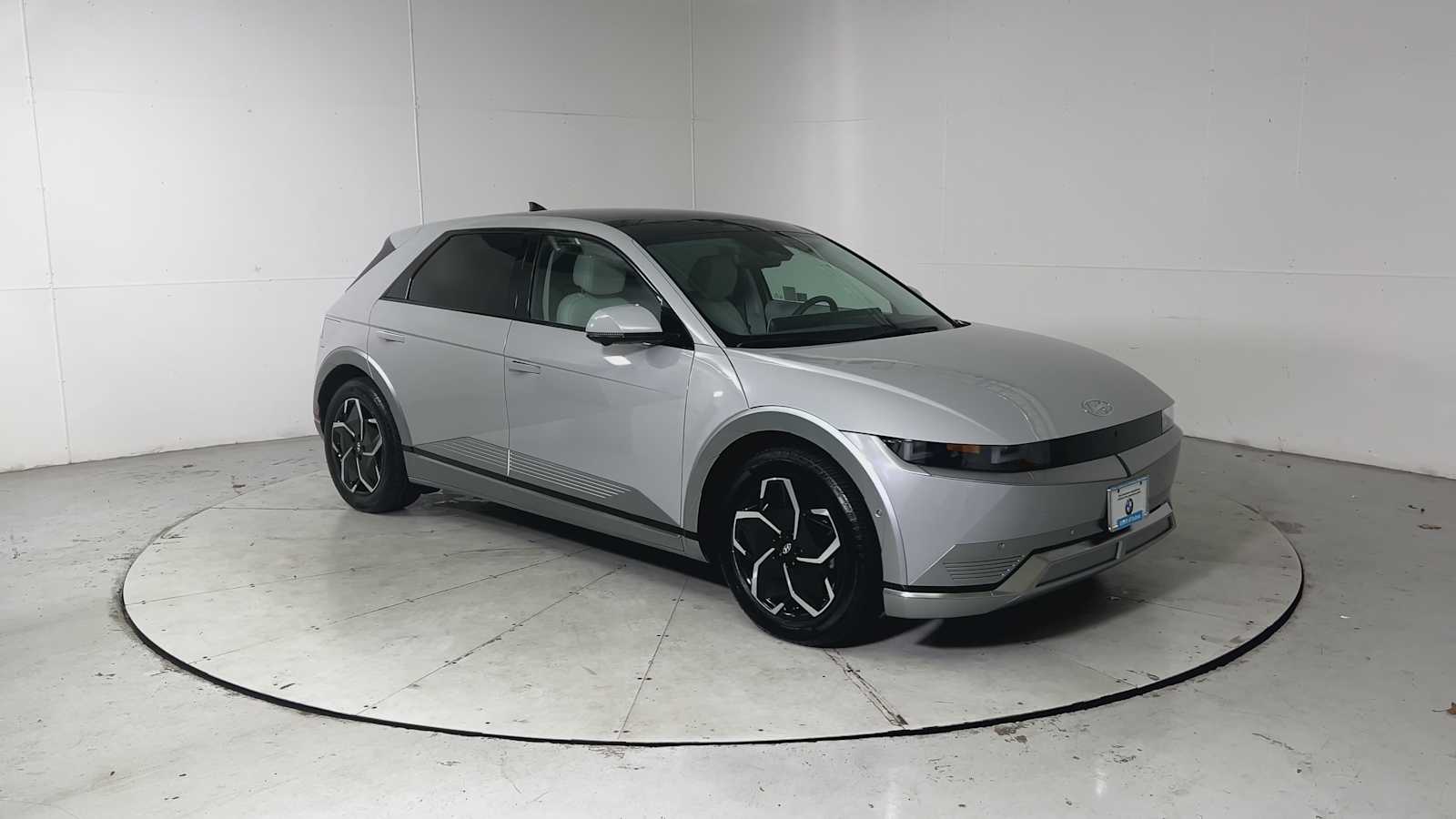 Thumbnail: 2024 Hyundai Ioniq 5 - 8