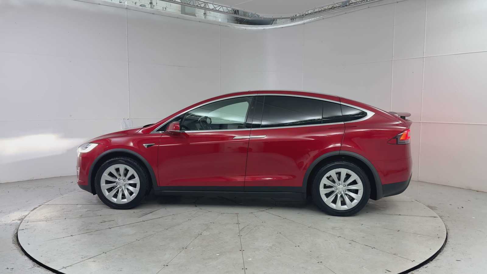 Thumbnail: 2020 Tesla Model X - 5