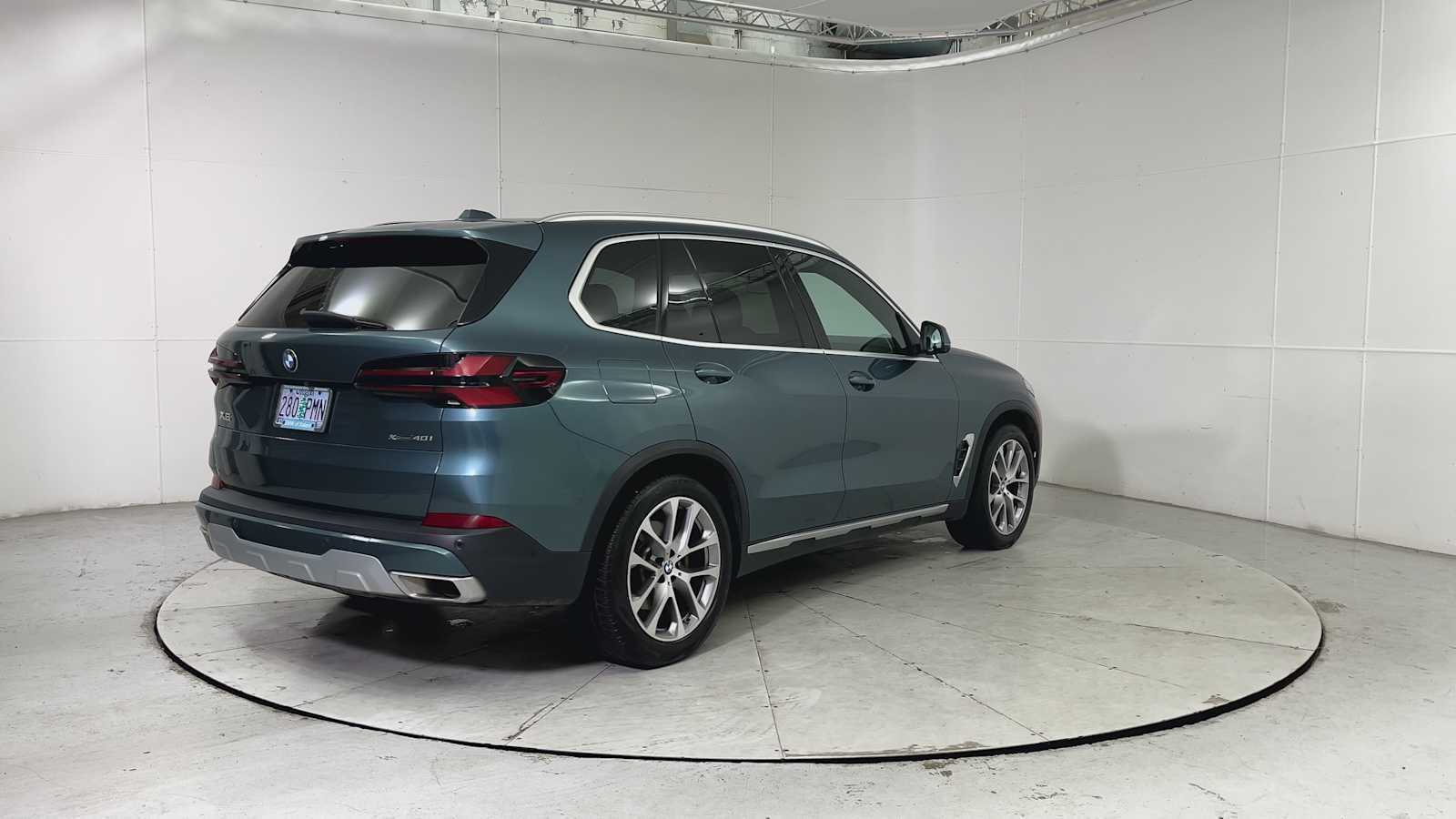 Thumbnail: 2024 BMW X5 - 9