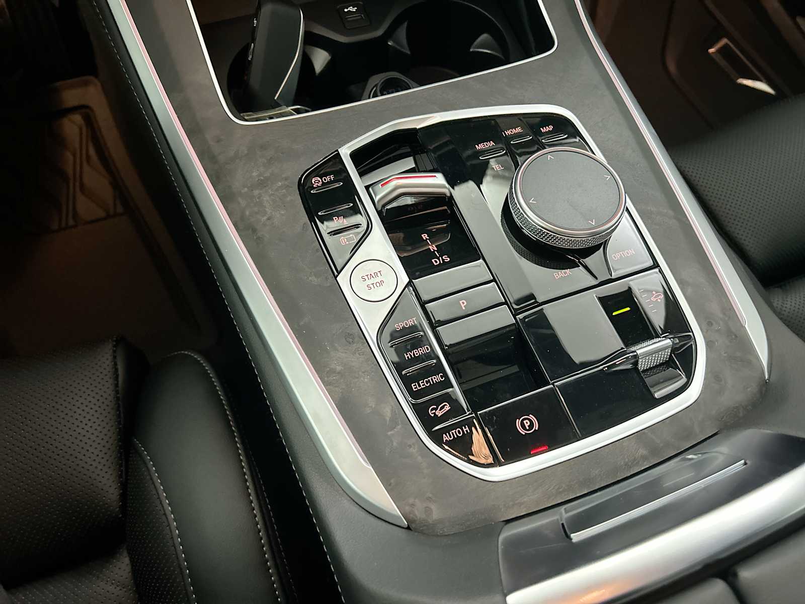 2026 BMW X5 50e - Photo 22