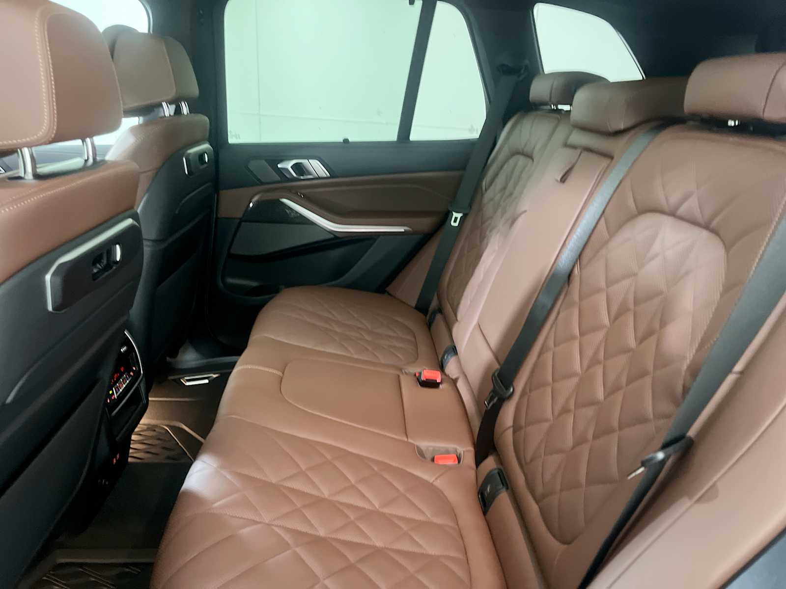 Thumbnail: 2026 BMW X5 - 25