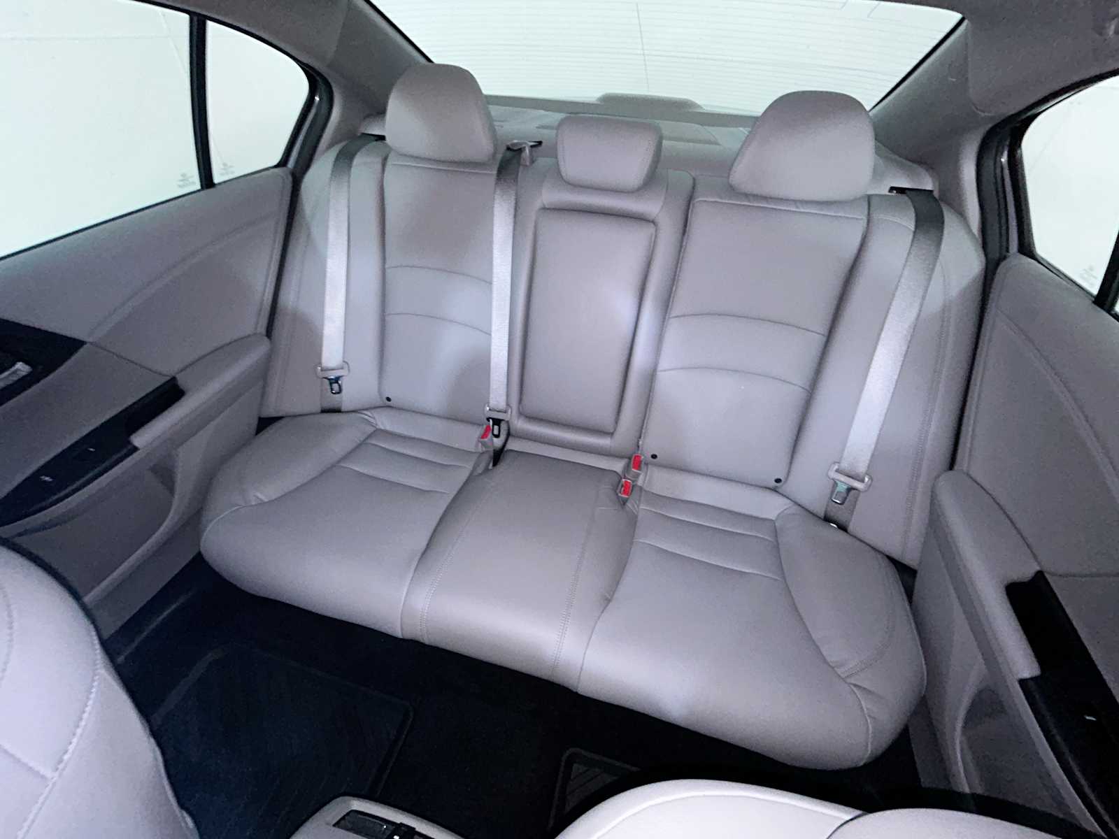 Thumbnail: 2016 Honda Accord - 25