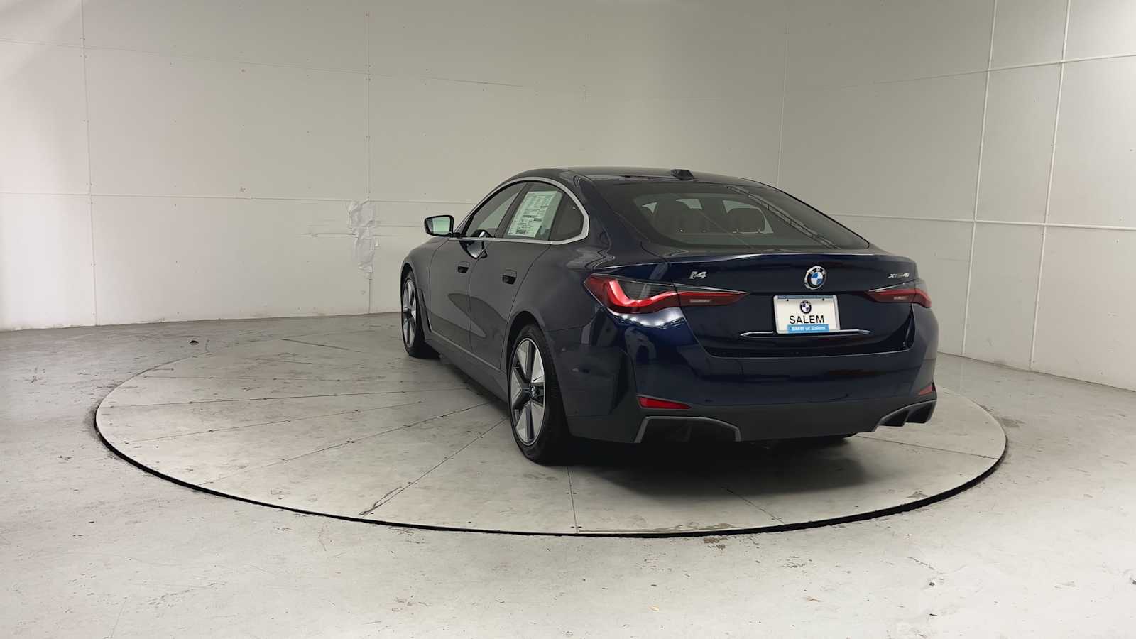 Thumbnail: 2026 BMW i4 - 3