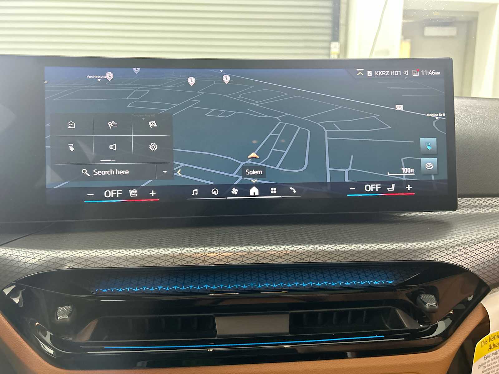 Thumbnail: 2025 BMW i4 - 20