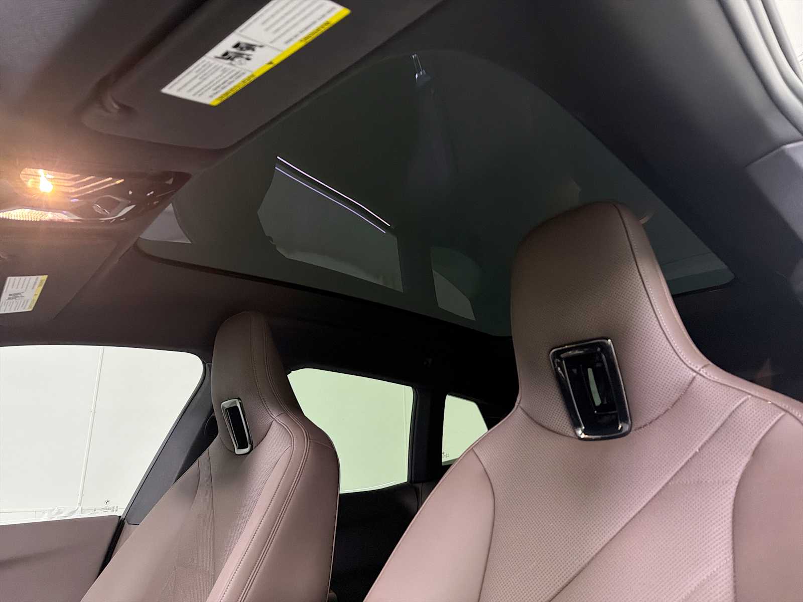 Thumbnail: 2023 BMW iX - 15