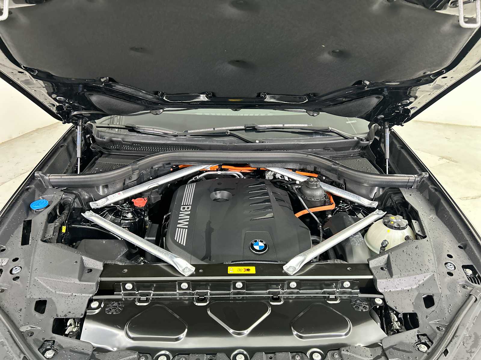 Thumbnail: 2025 BMW X5 - 18