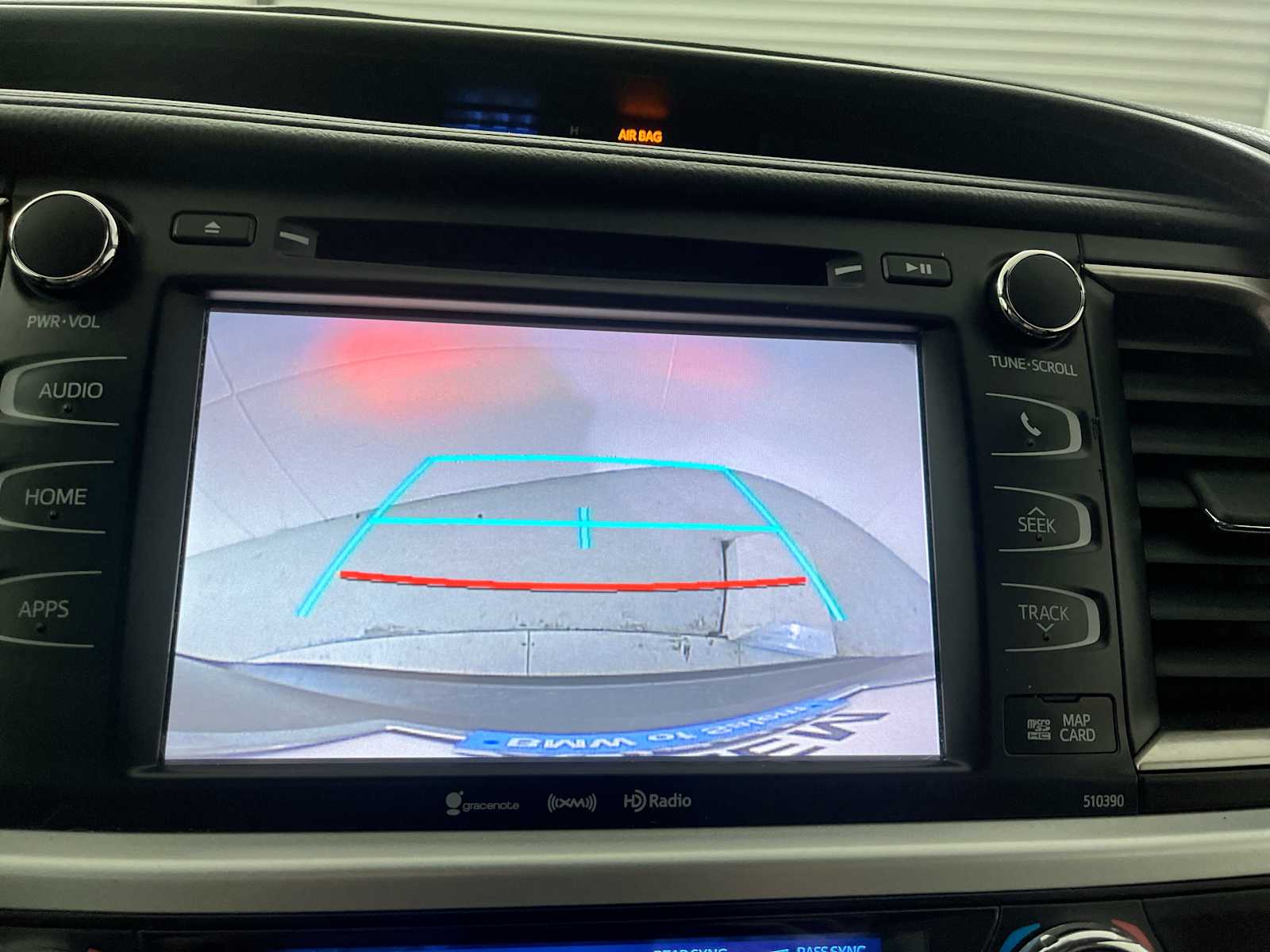 Thumbnail: 2019 Toyota Highlander - 24