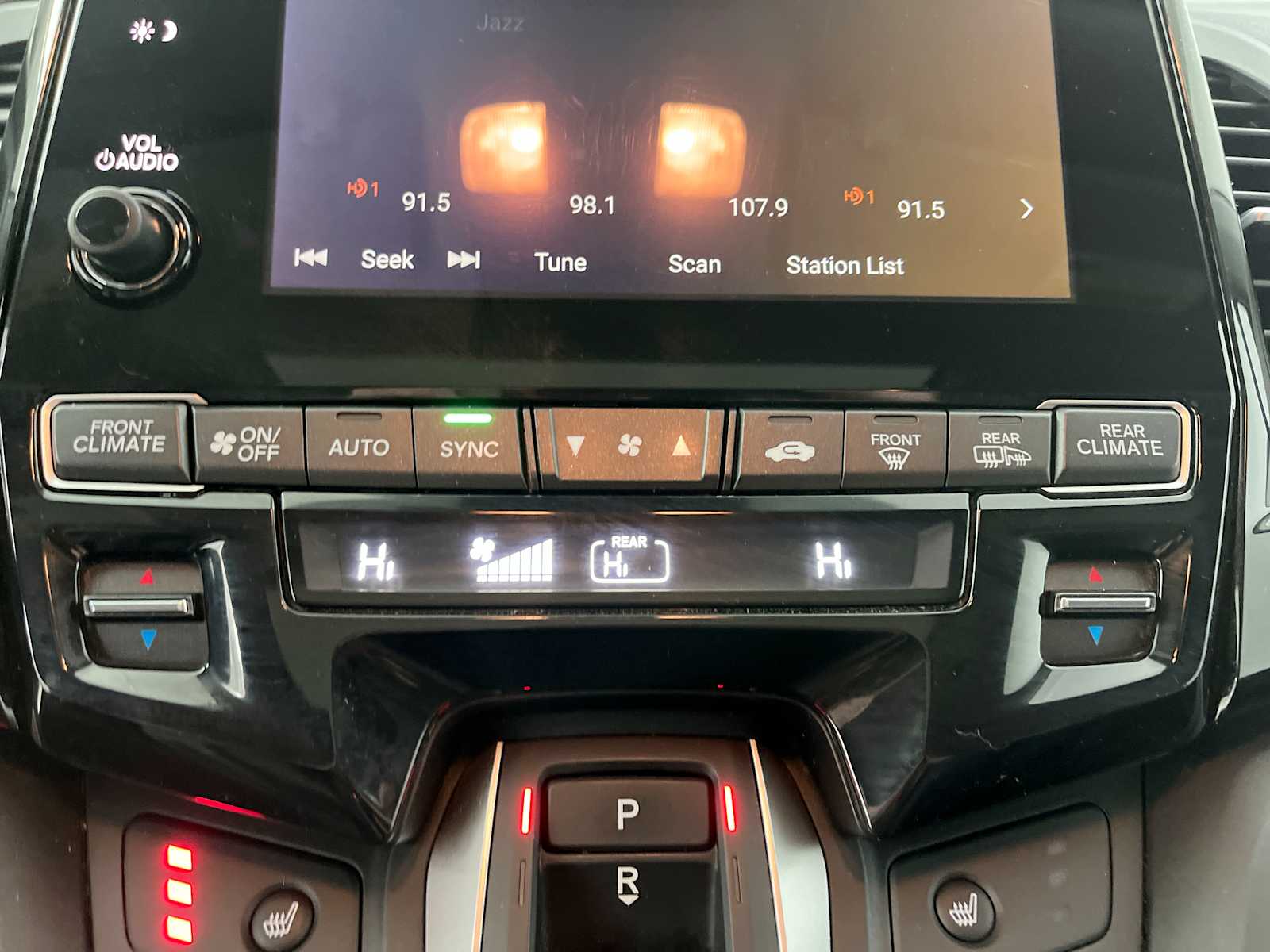 Thumbnail: 2024 Honda Odyssey - 17