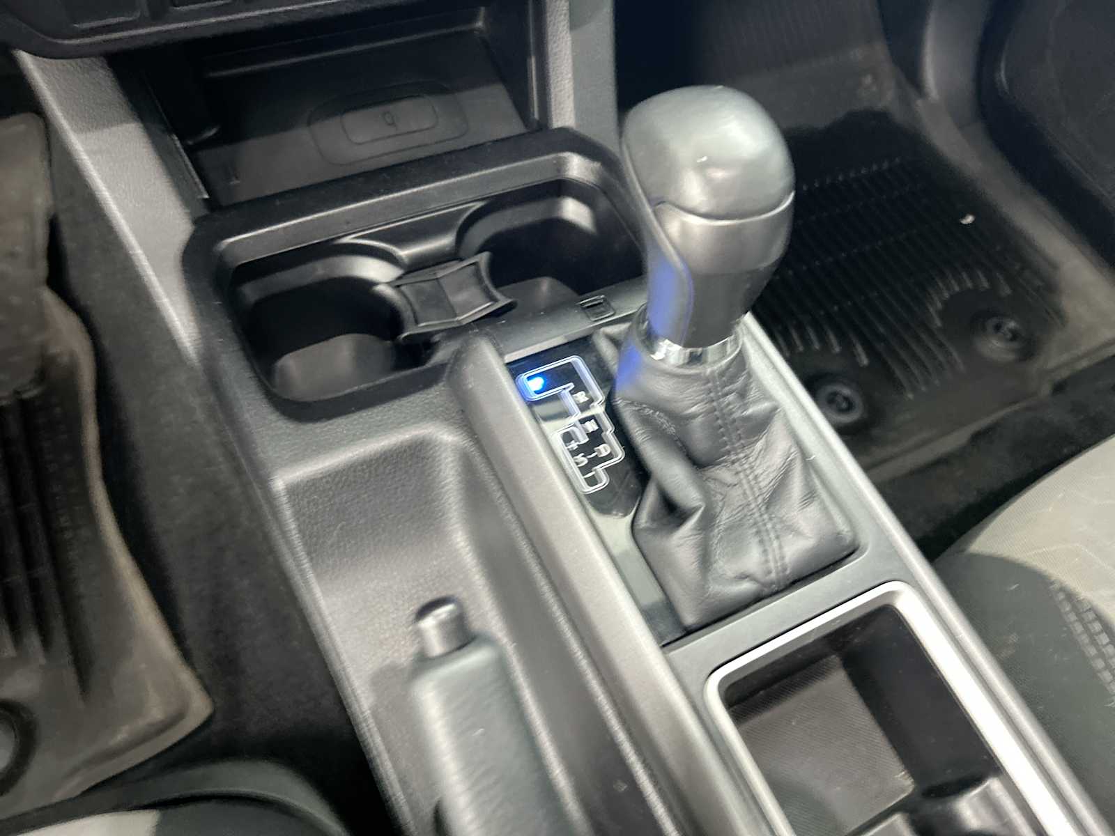 Thumbnail: 2021 Toyota Tacoma - 20