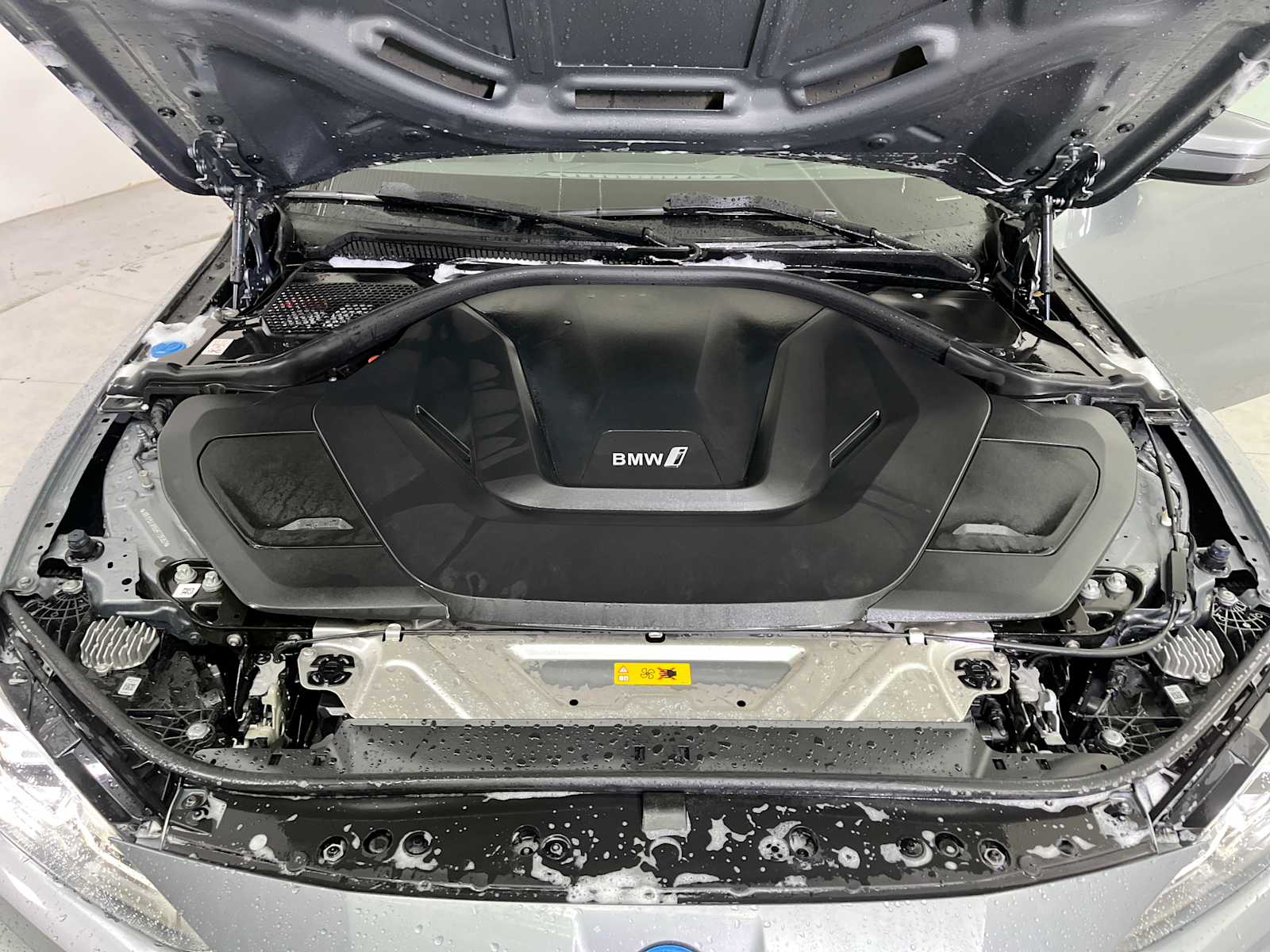 Thumbnail: 2024 BMW i4 - 24