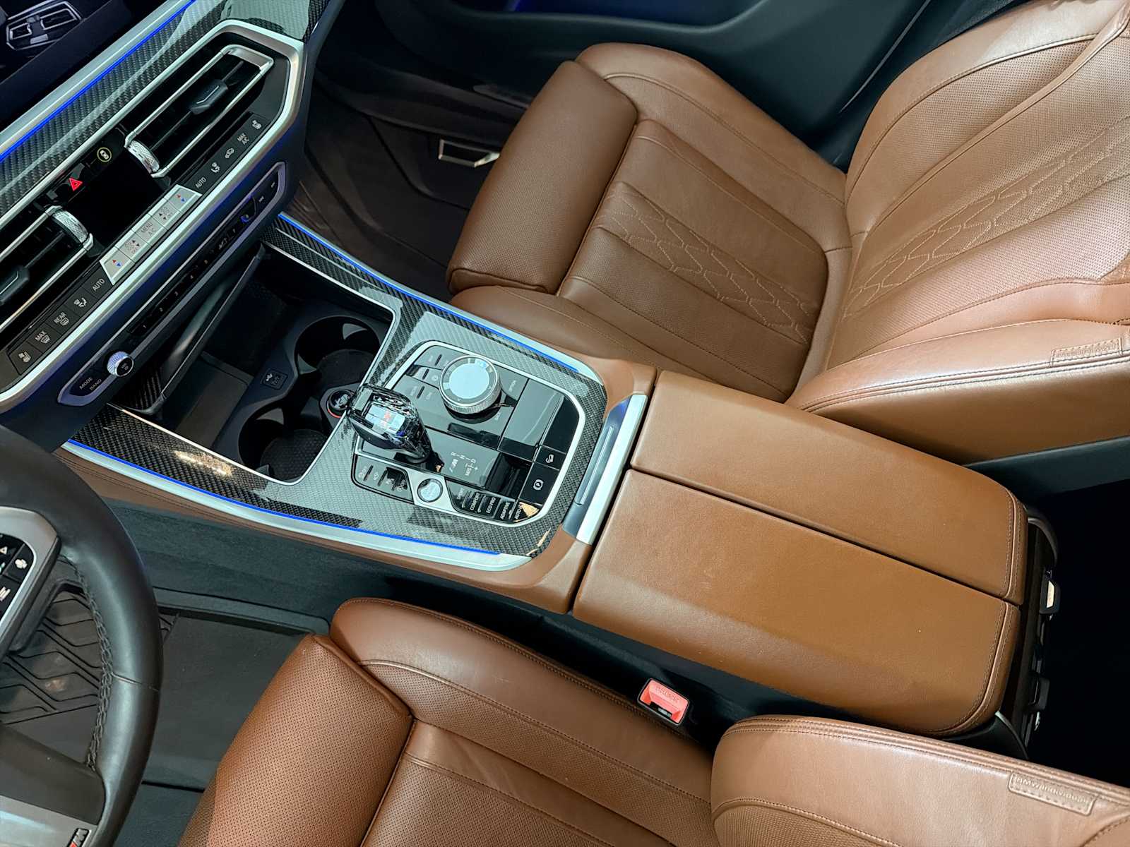 Thumbnail: 2021 BMW M5 - 23