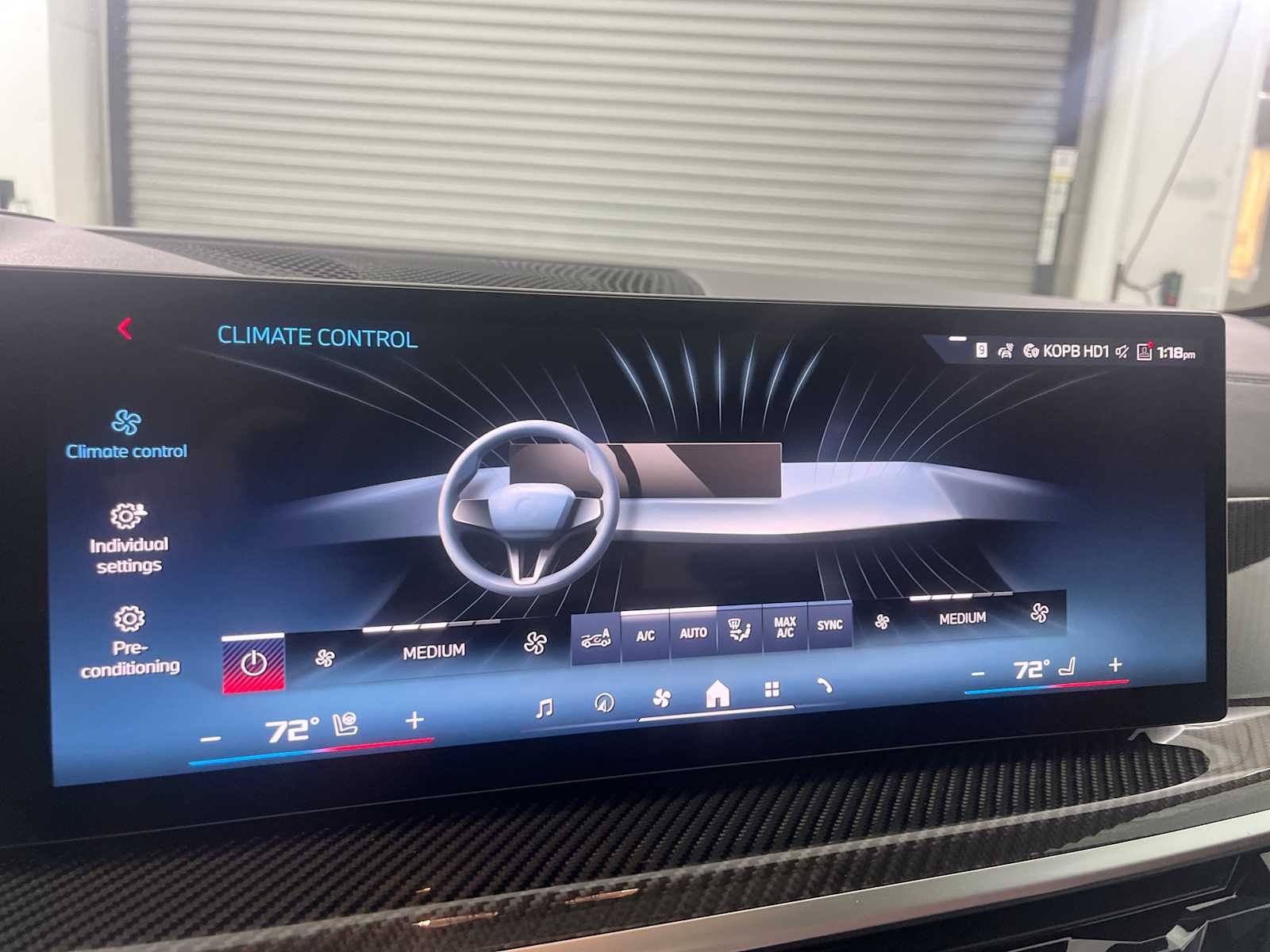 Thumbnail: 2026 BMW X5 - 17