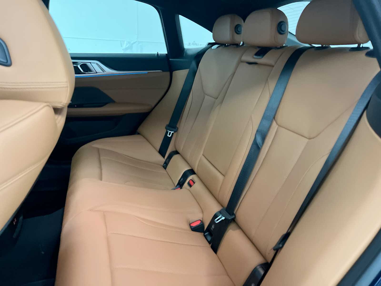 Thumbnail: 2026 BMW i4 - 31
