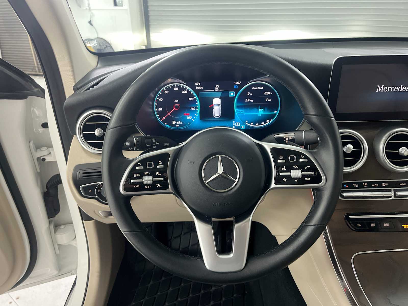 Thumbnail: 2021 Mercedes-Benz GLC - 17