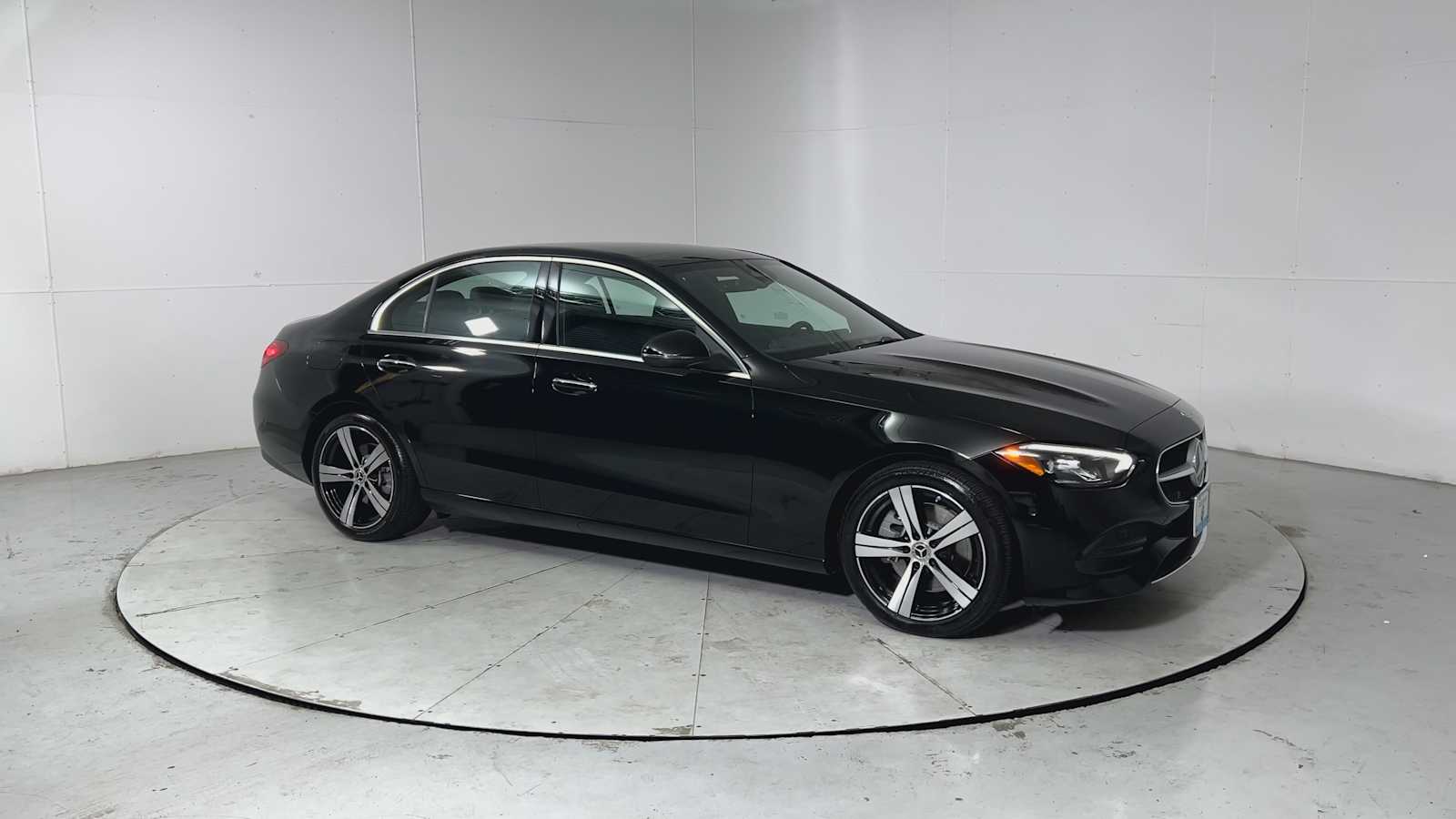 Thumbnail: 2025 Mercedes-Benz C-Class - 7