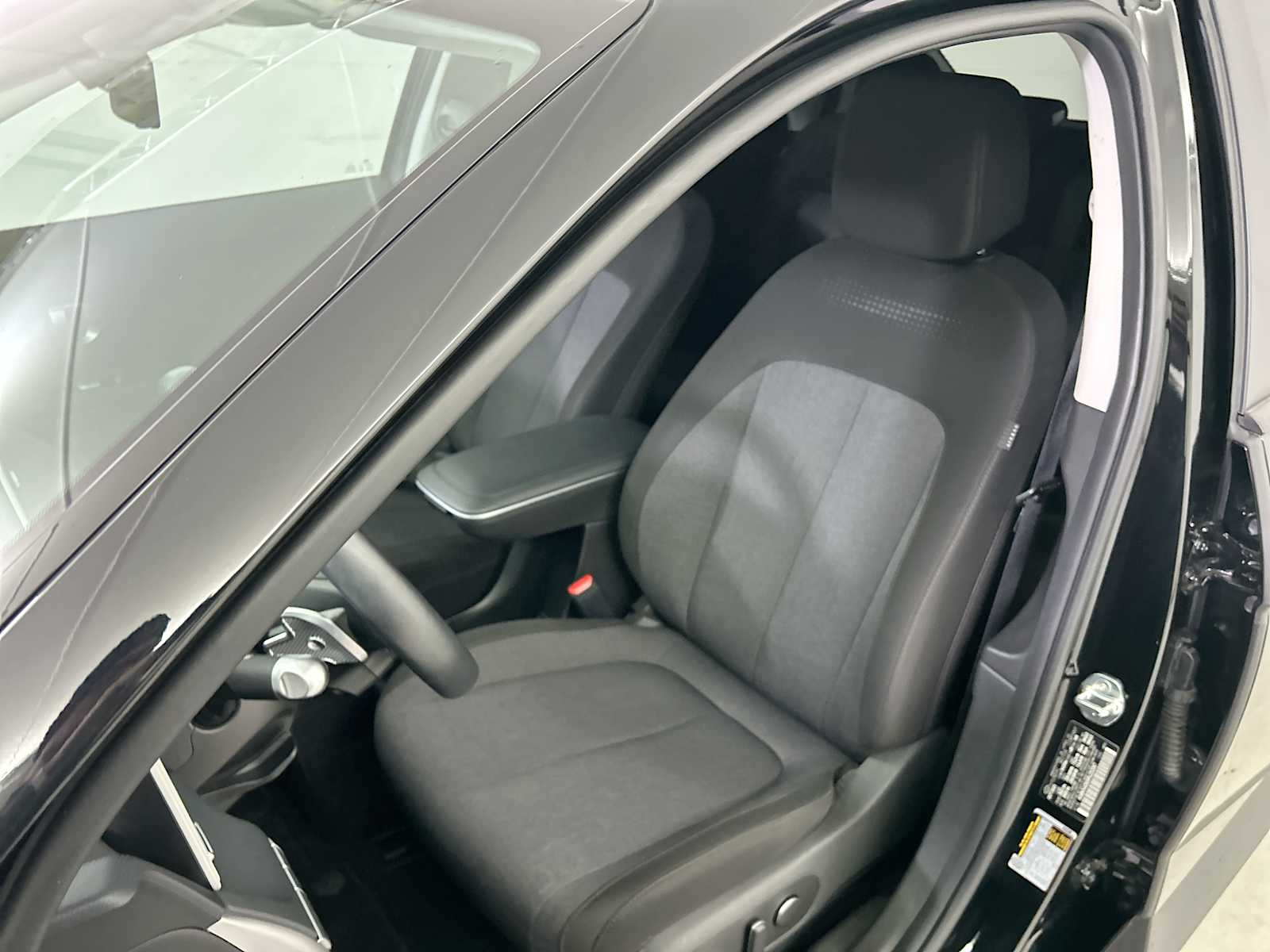 Thumbnail: 2024 Hyundai Ioniq 5 - 13