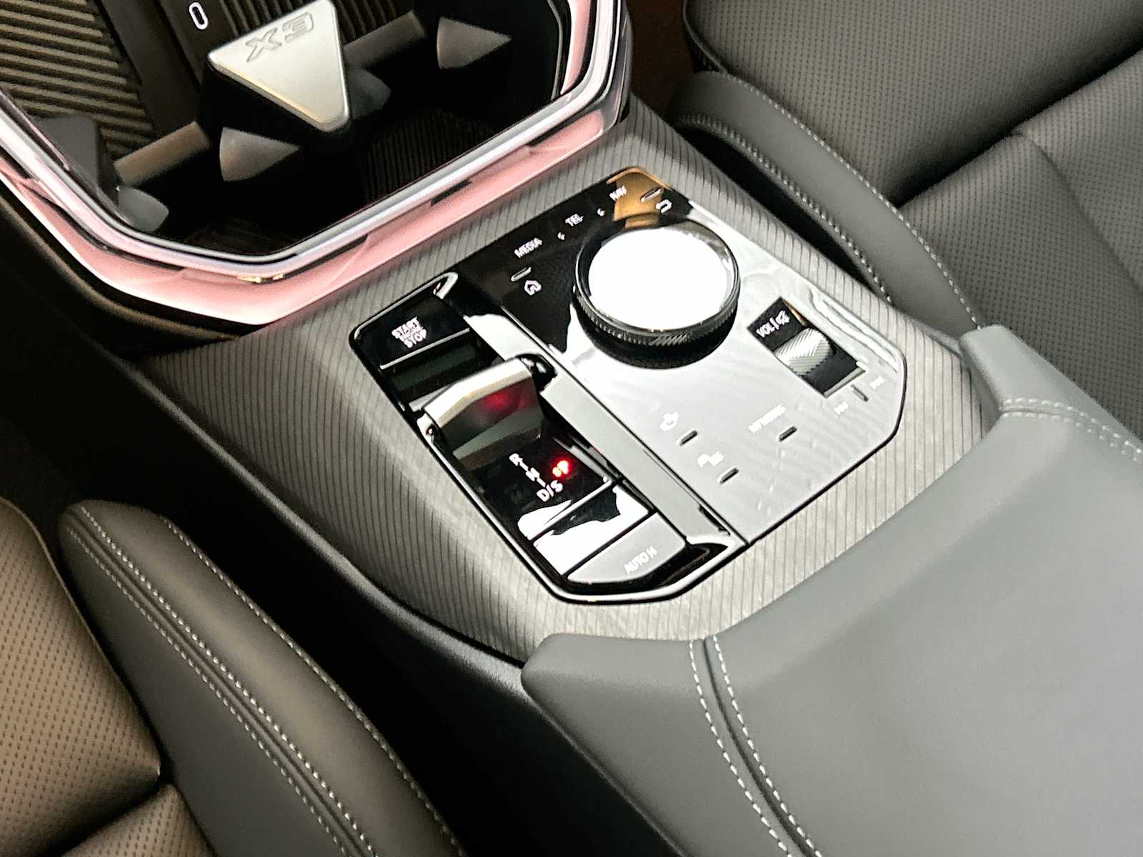 Thumbnail: 2026 BMW X3 - 22