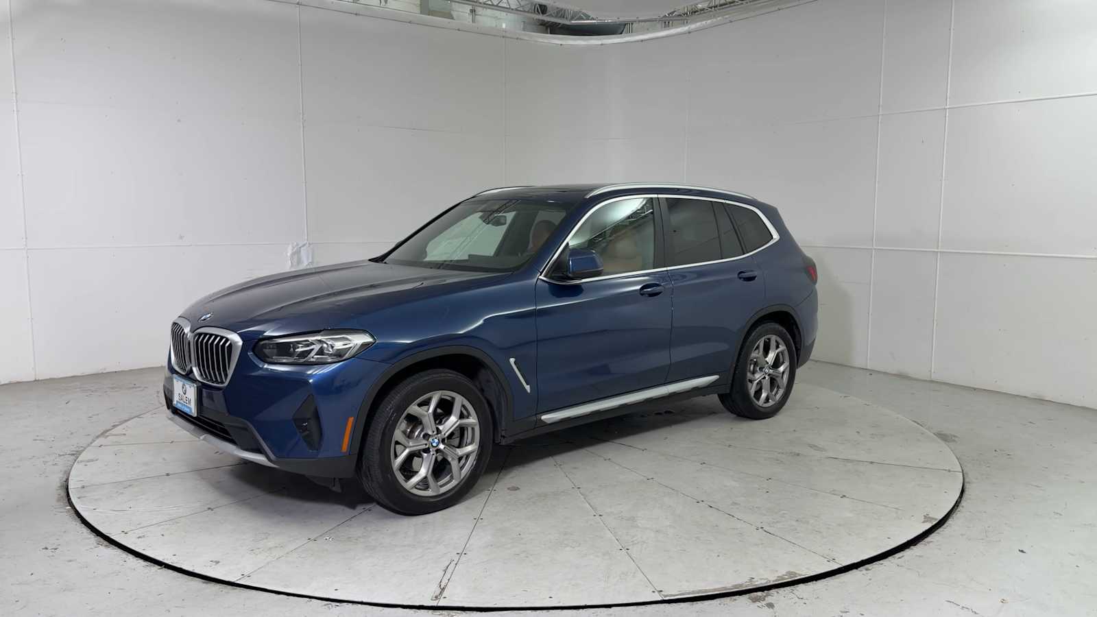 Thumbnail: 2023 BMW X3 - 6