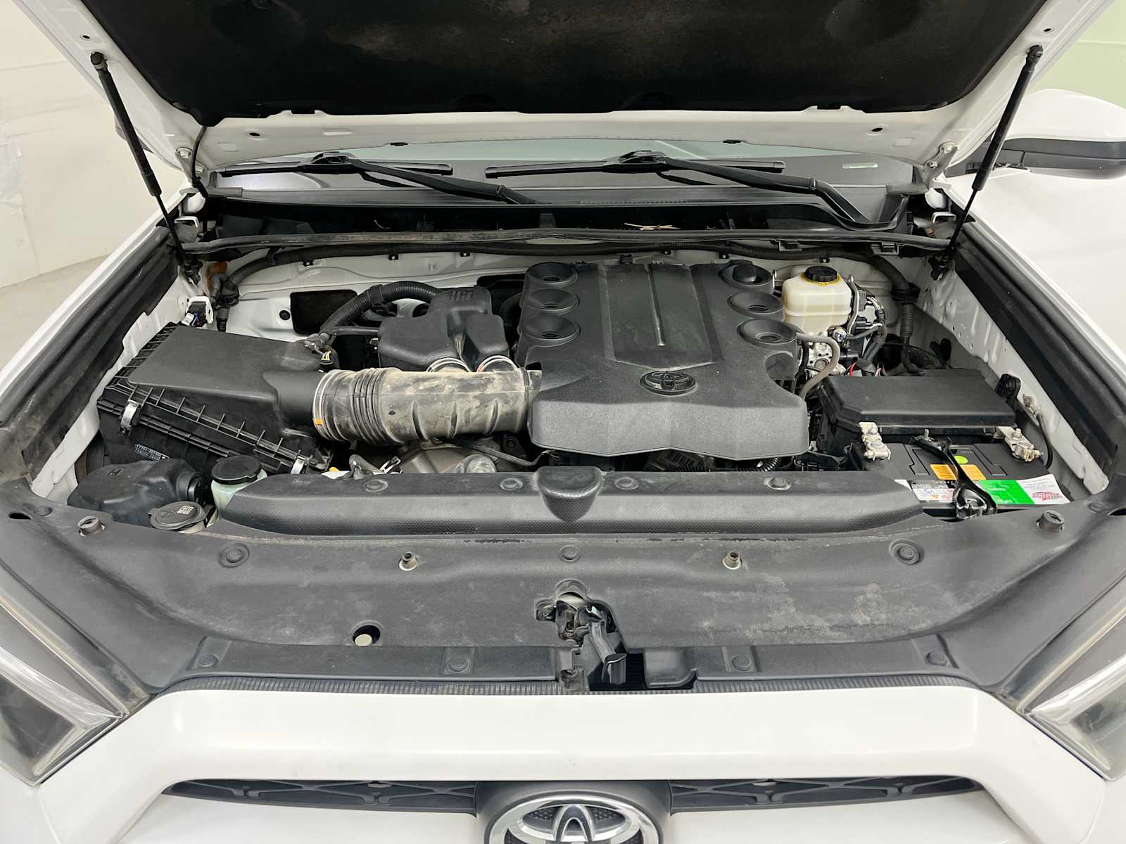 Thumbnail: 2016 Toyota 4Runner - 22