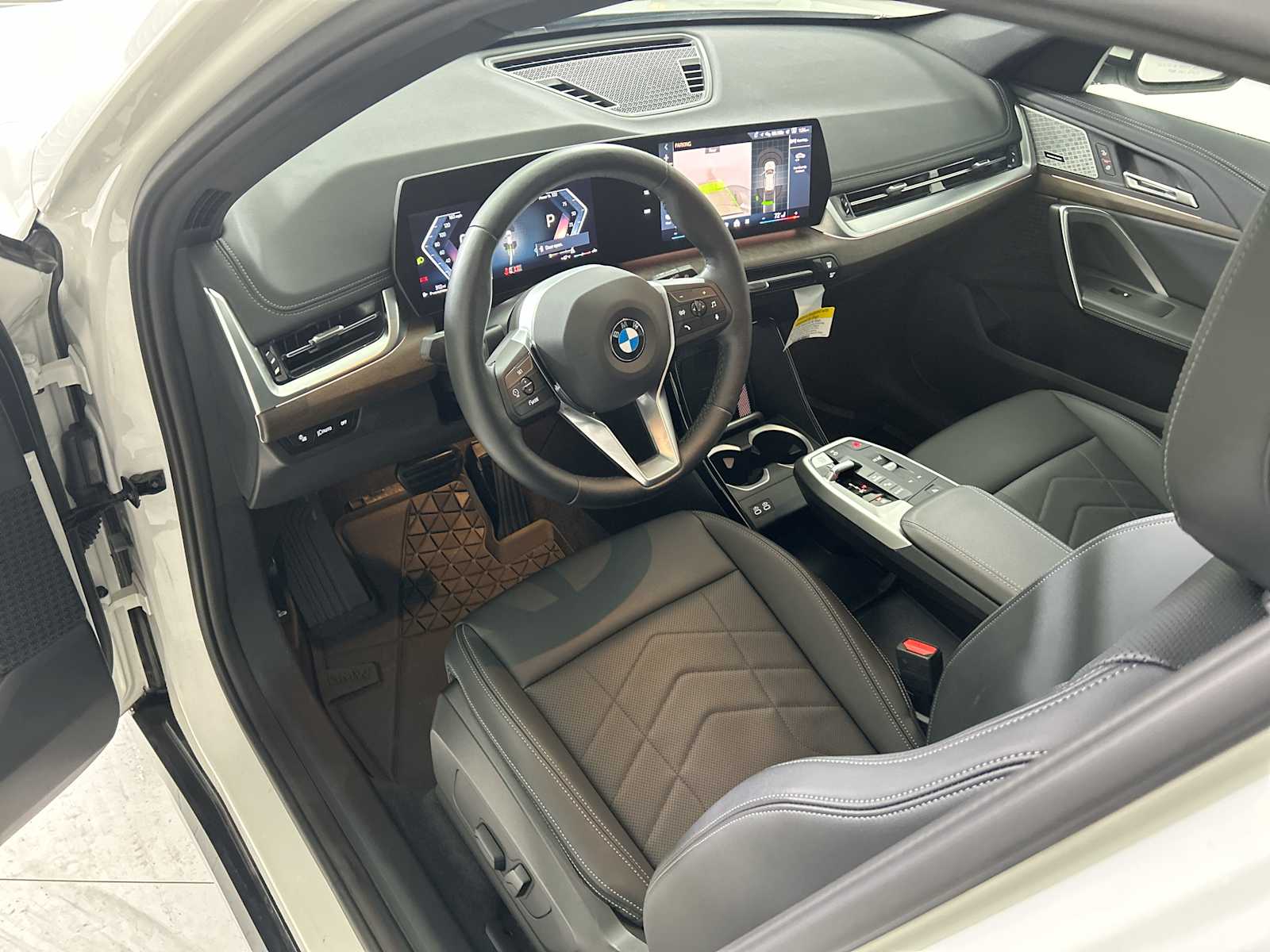 Thumbnail: 2025 BMW X1 - 11