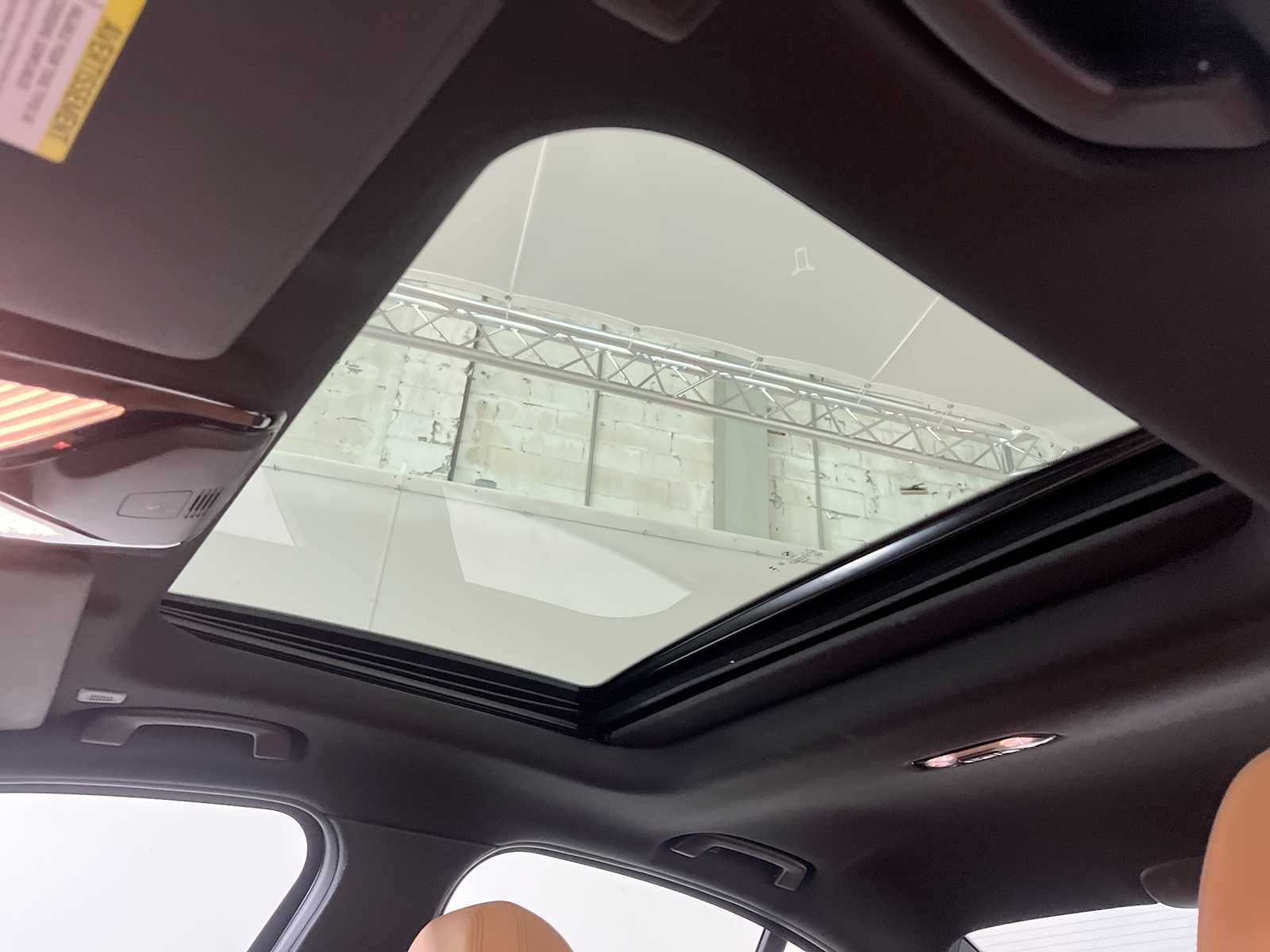 Thumbnail: 2023 BMW 3 Series - 16