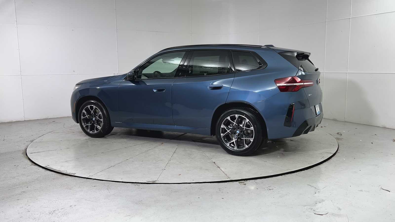 Thumbnail: 2026 BMW X3 - 4