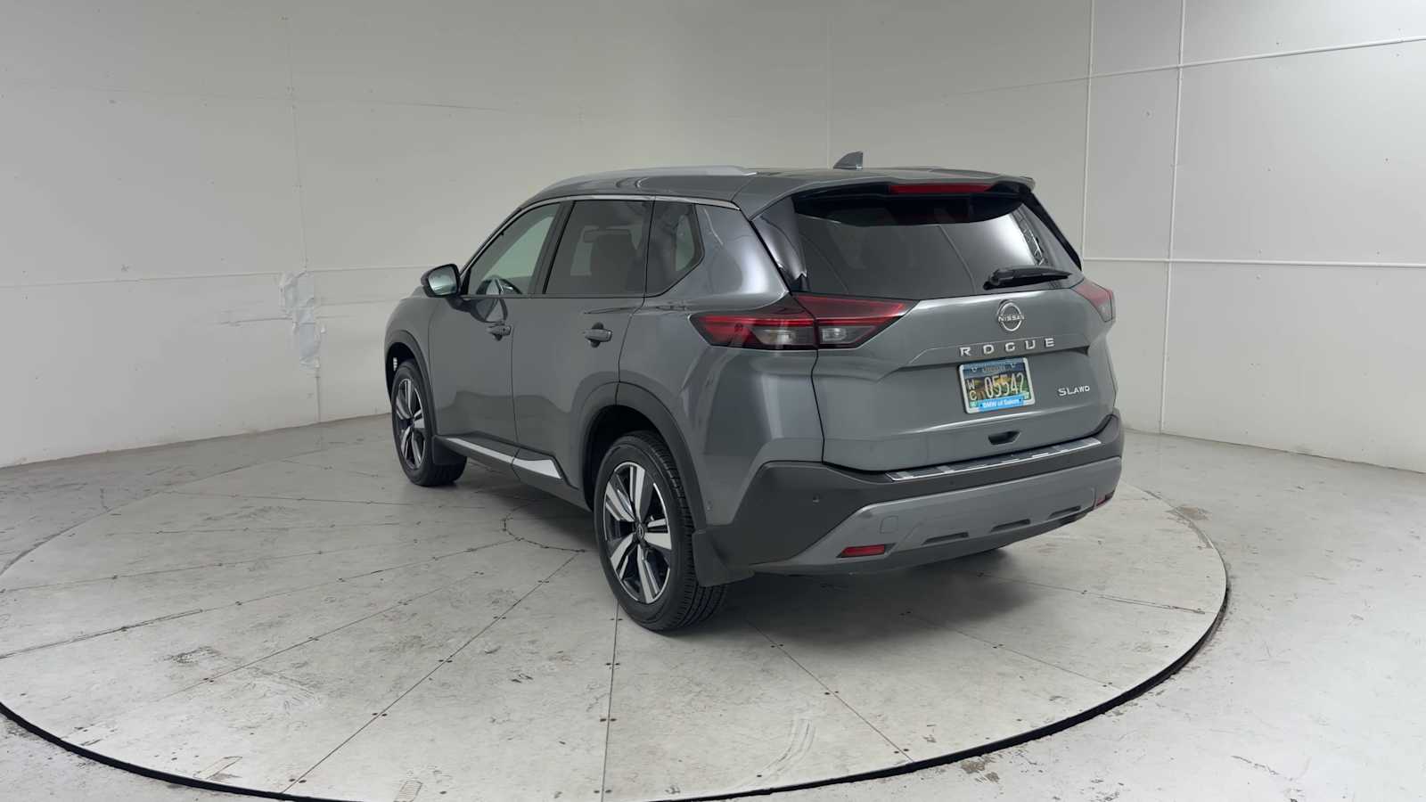 Thumbnail: 2023 Nissan Rogue - 4