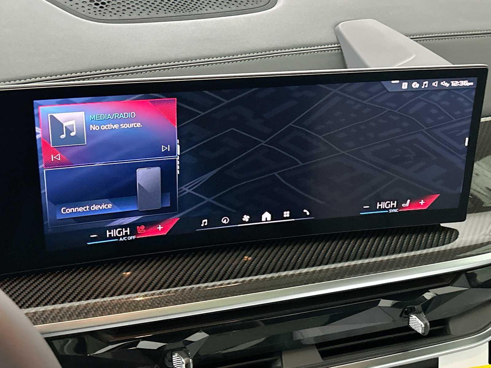 Thumbnail: 2026 BMW X5 - 12