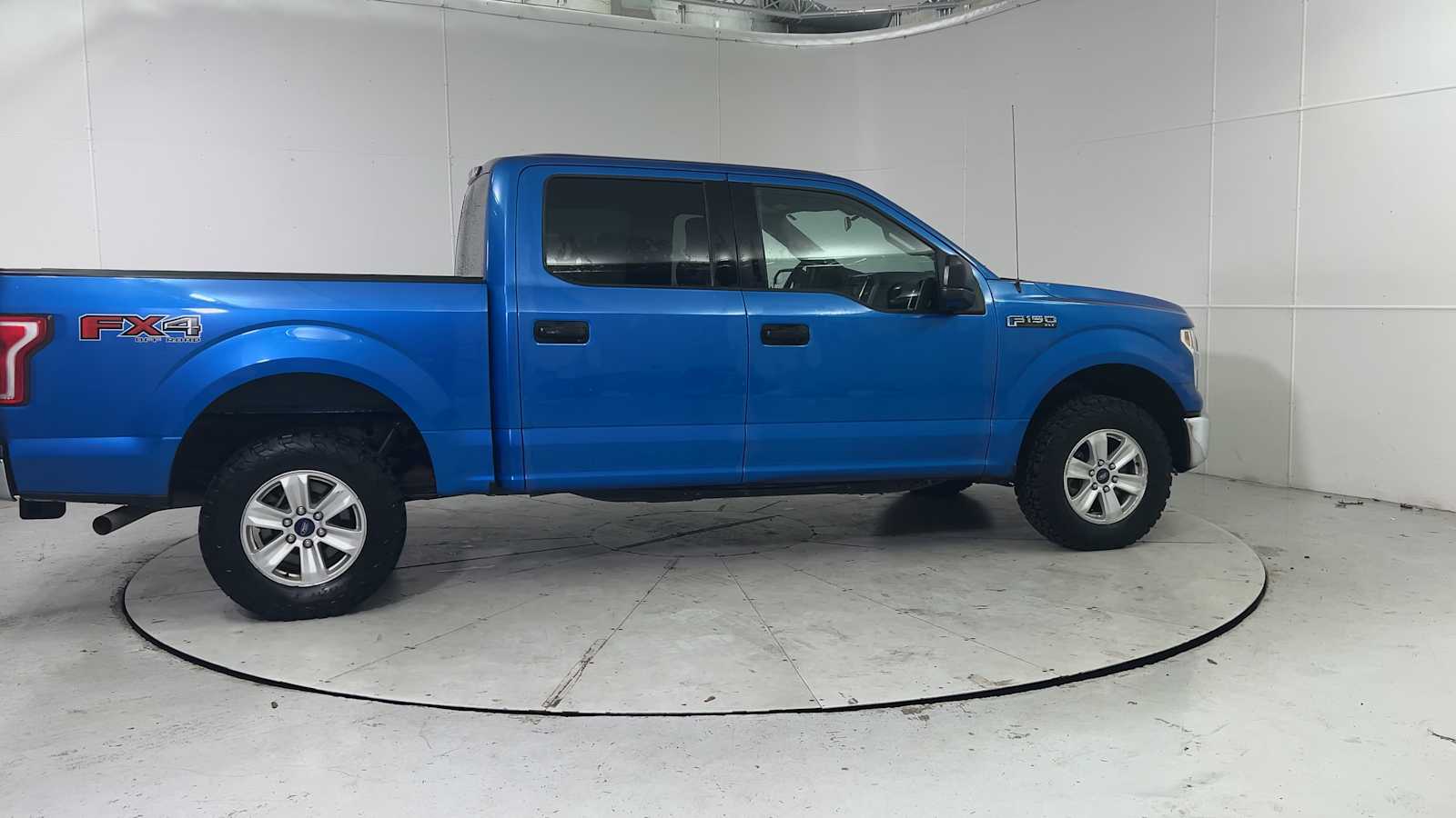 Thumbnail: 2015 Ford F-150 - 9